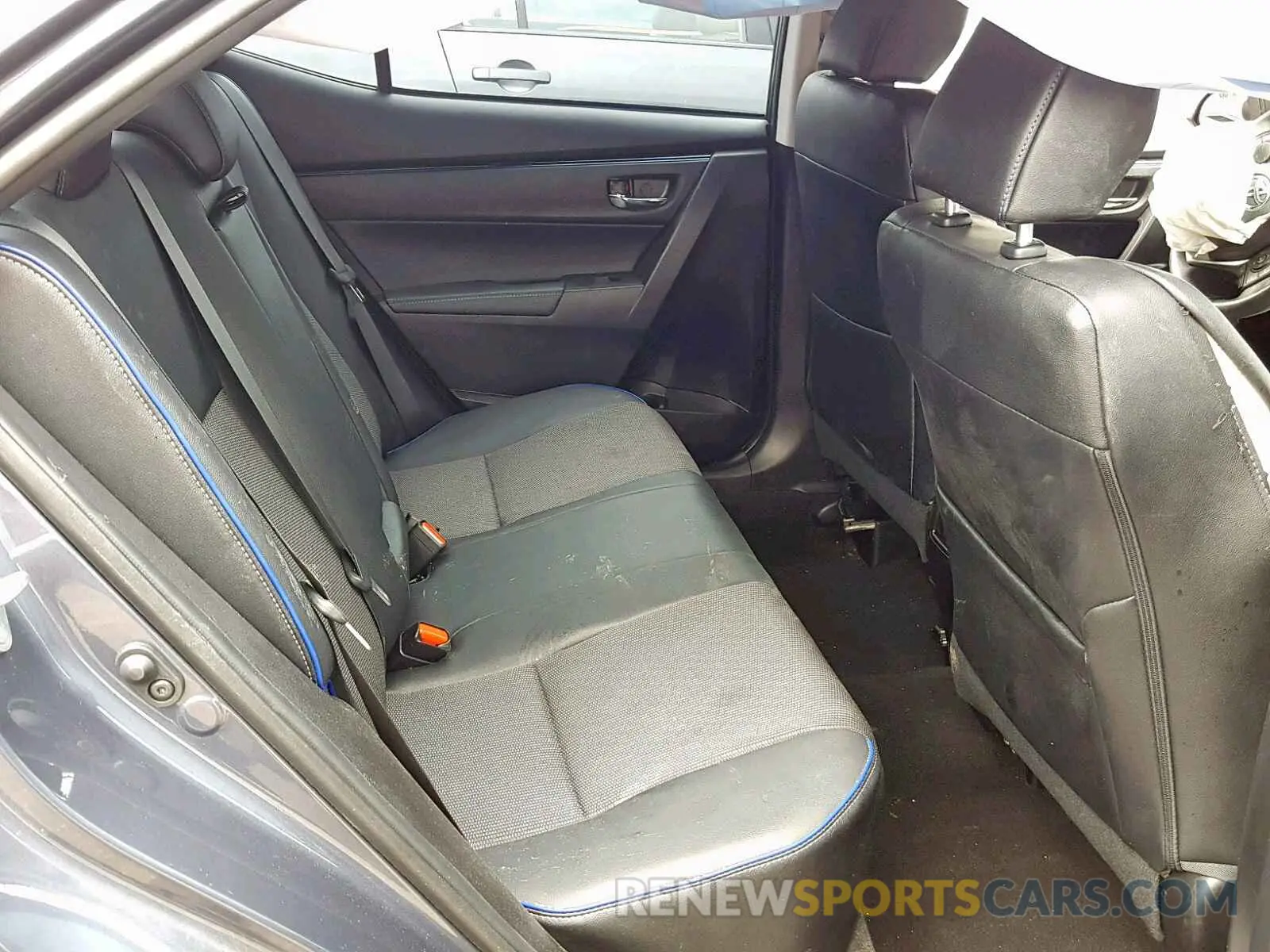 6 Photograph of a damaged car 5YFBURHE6KP900167 TOYOTA COROLLA 2019