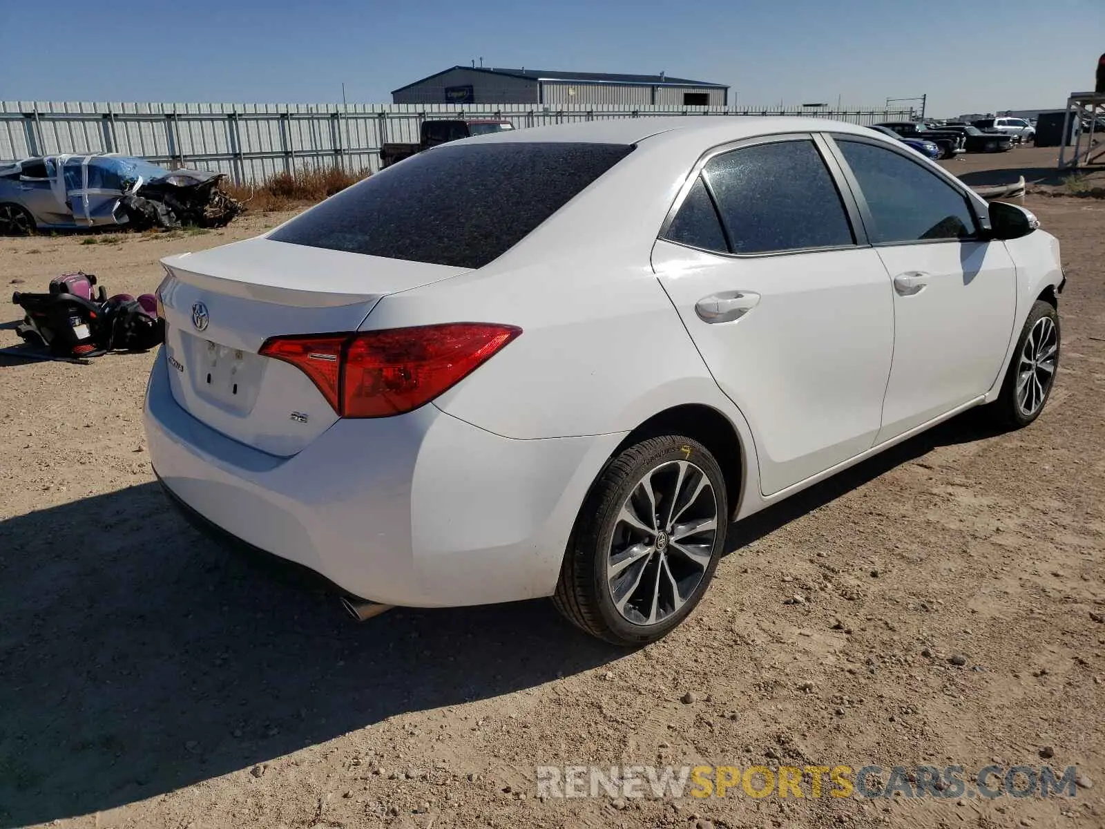 4 Photograph of a damaged car 5YFBURHE6KP905787 TOYOTA COROLLA 2019