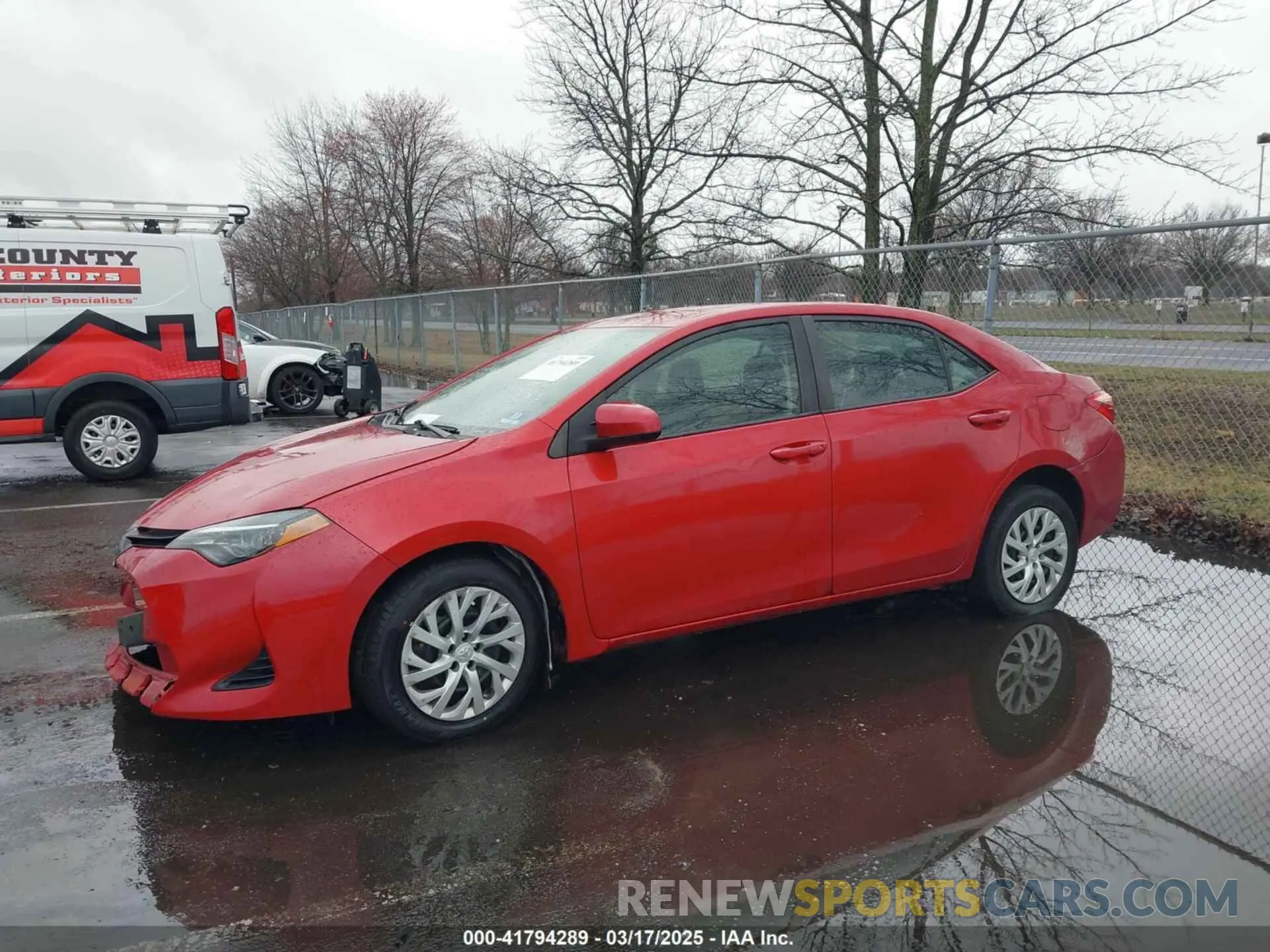 14 Photograph of a damaged car 5YFBURHE6KP907992 TOYOTA COROLLA 2019