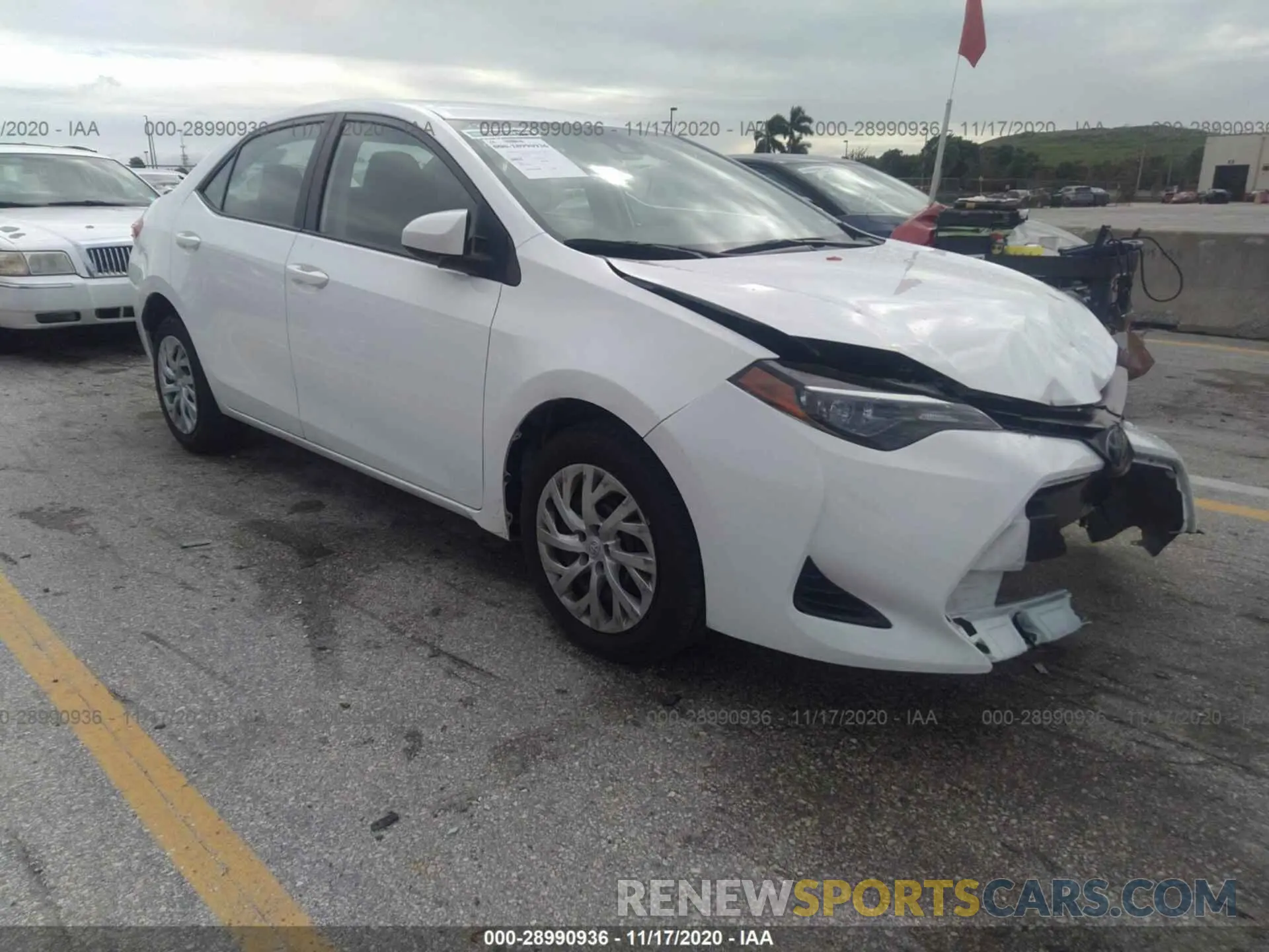 1 Photograph of a damaged car 5YFBURHE6KP908947 TOYOTA COROLLA 2019