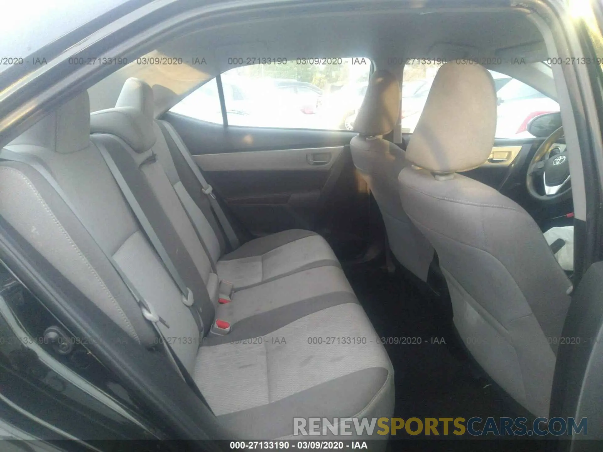8 Photograph of a damaged car 5YFBURHE6KP909371 TOYOTA COROLLA 2019