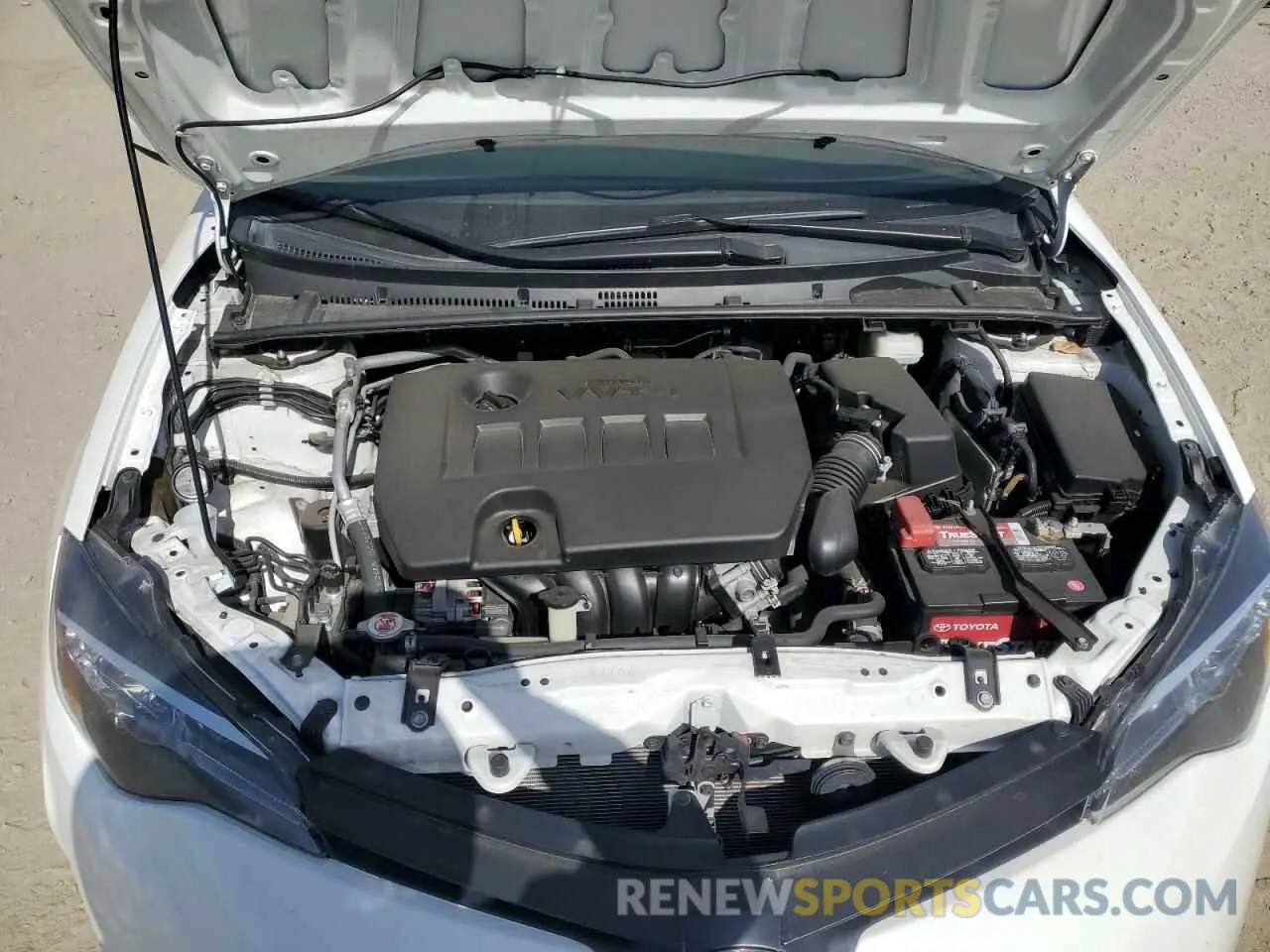 11 Photograph of a damaged car 5YFBURHE6KP919026 TOYOTA COROLLA 2019