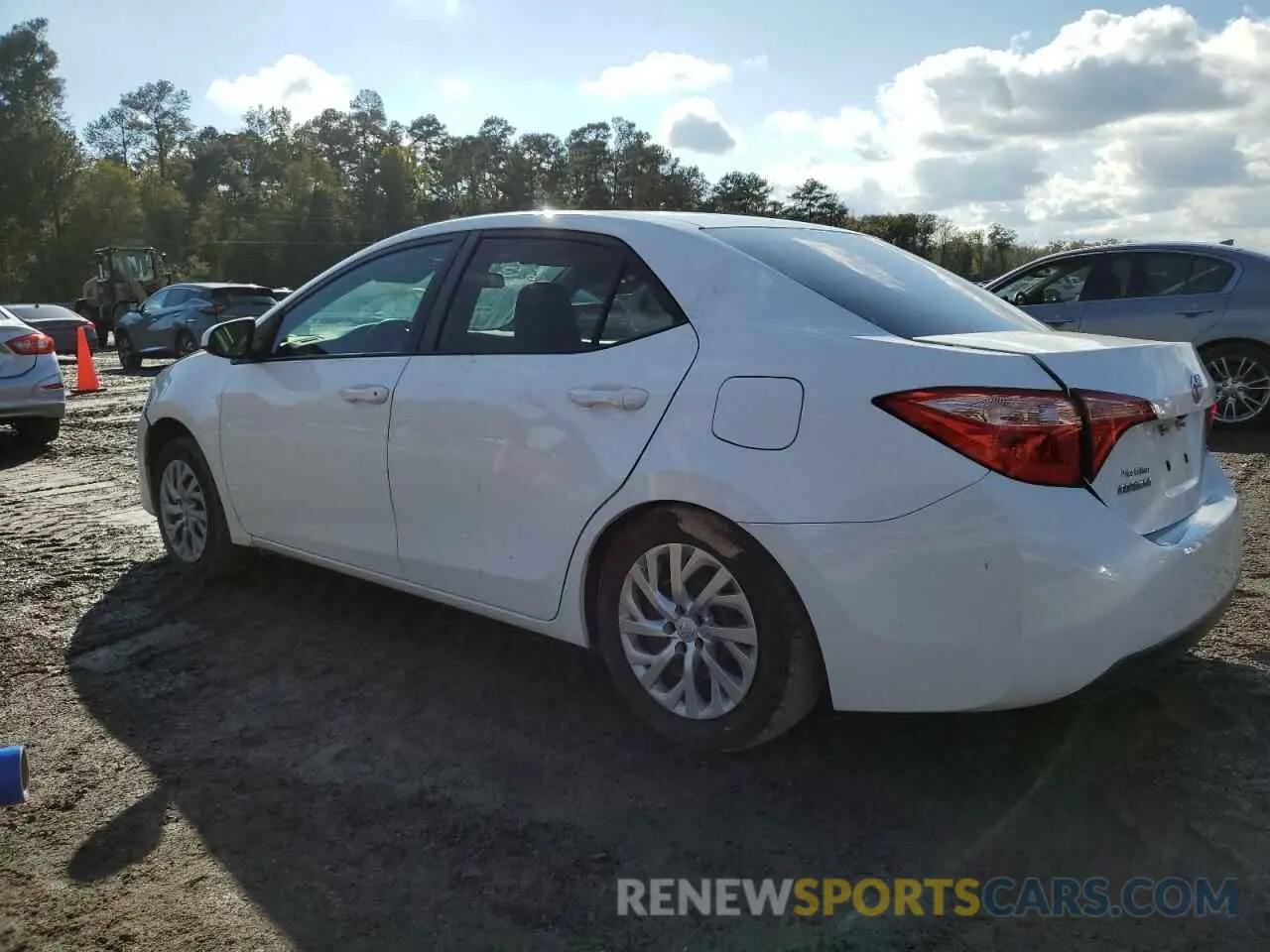 2 Photograph of a damaged car 5YFBURHE6KP922217 TOYOTA COROLLA 2019