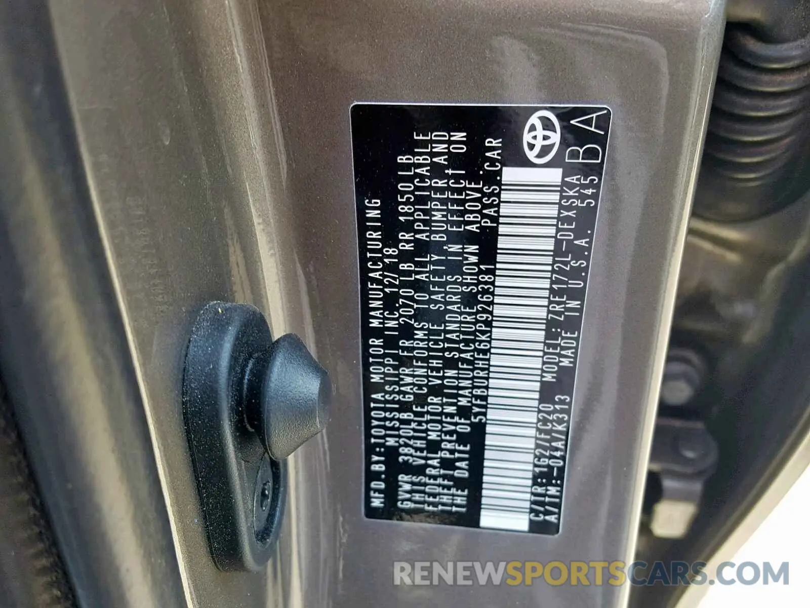 10 Photograph of a damaged car 5YFBURHE6KP926381 TOYOTA COROLLA 2019