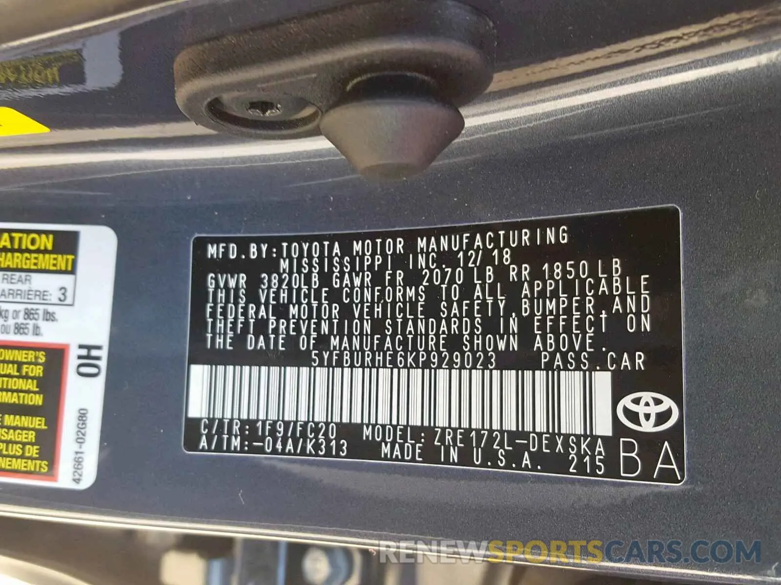10 Photograph of a damaged car 5YFBURHE6KP929023 TOYOTA COROLLA 2019