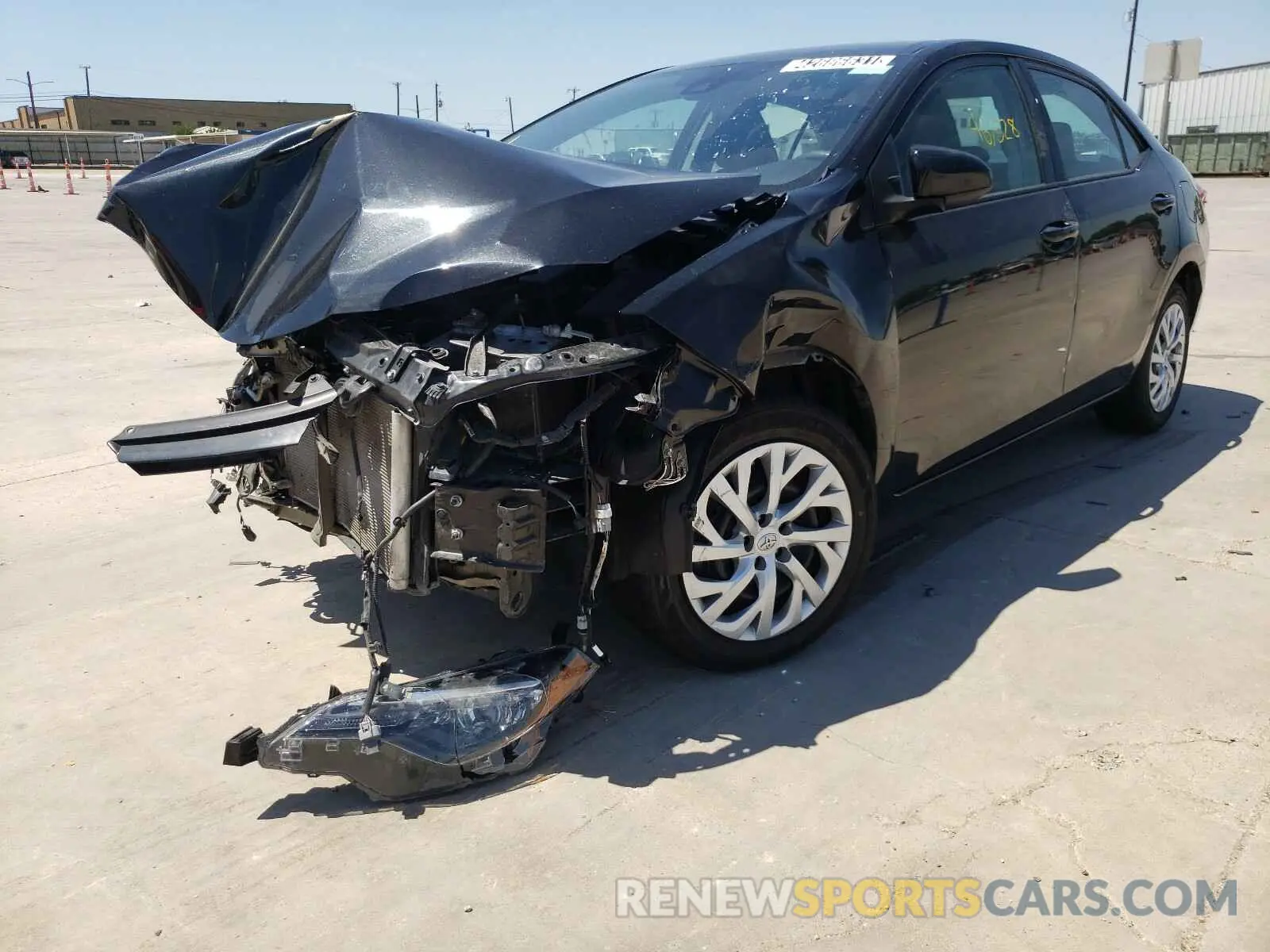2 Фотография поврежденного автомобиля 5YFBURHE6KP935615 TOYOTA COROLLA 2019
