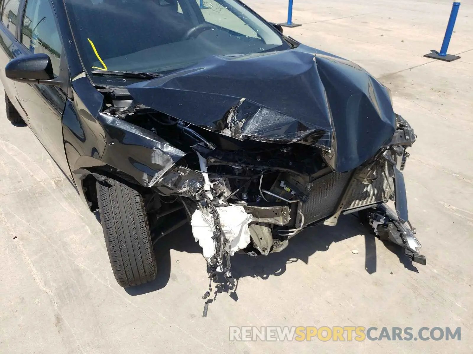 9 Фотография поврежденного автомобиля 5YFBURHE6KP935615 TOYOTA COROLLA 2019