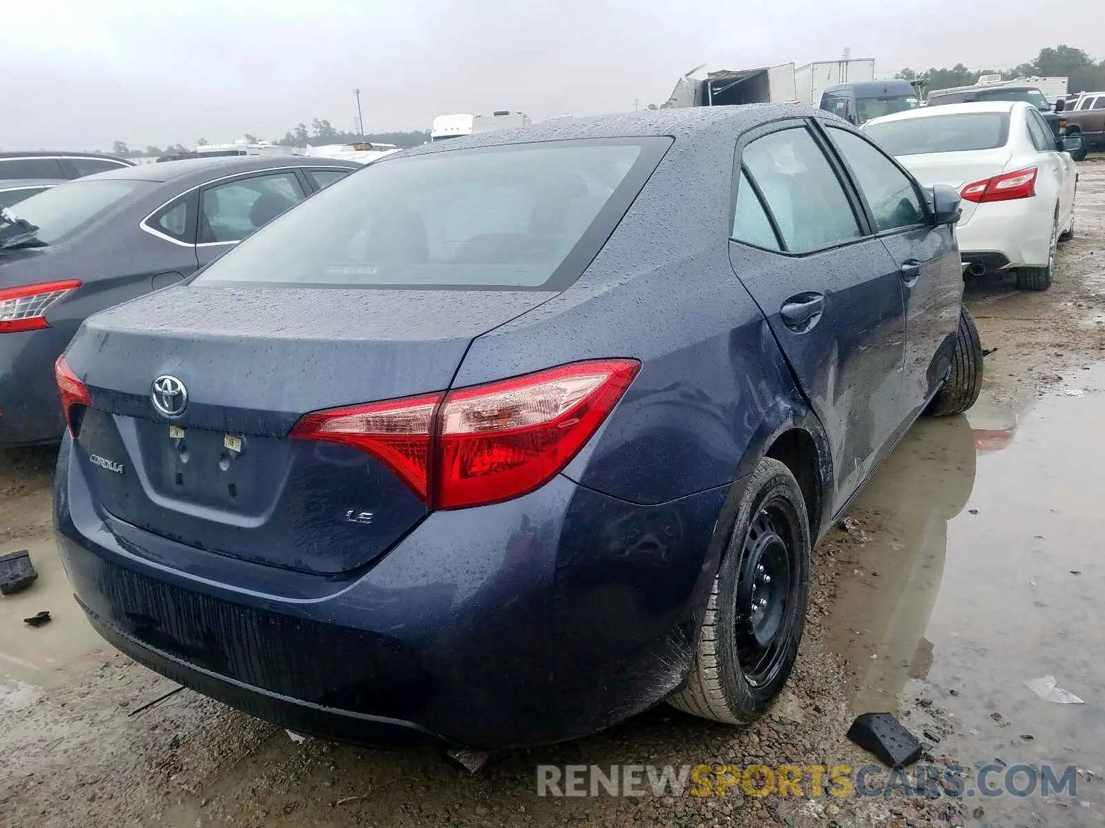 4 Photograph of a damaged car 5YFBURHE6KP938921 TOYOTA COROLLA 2019