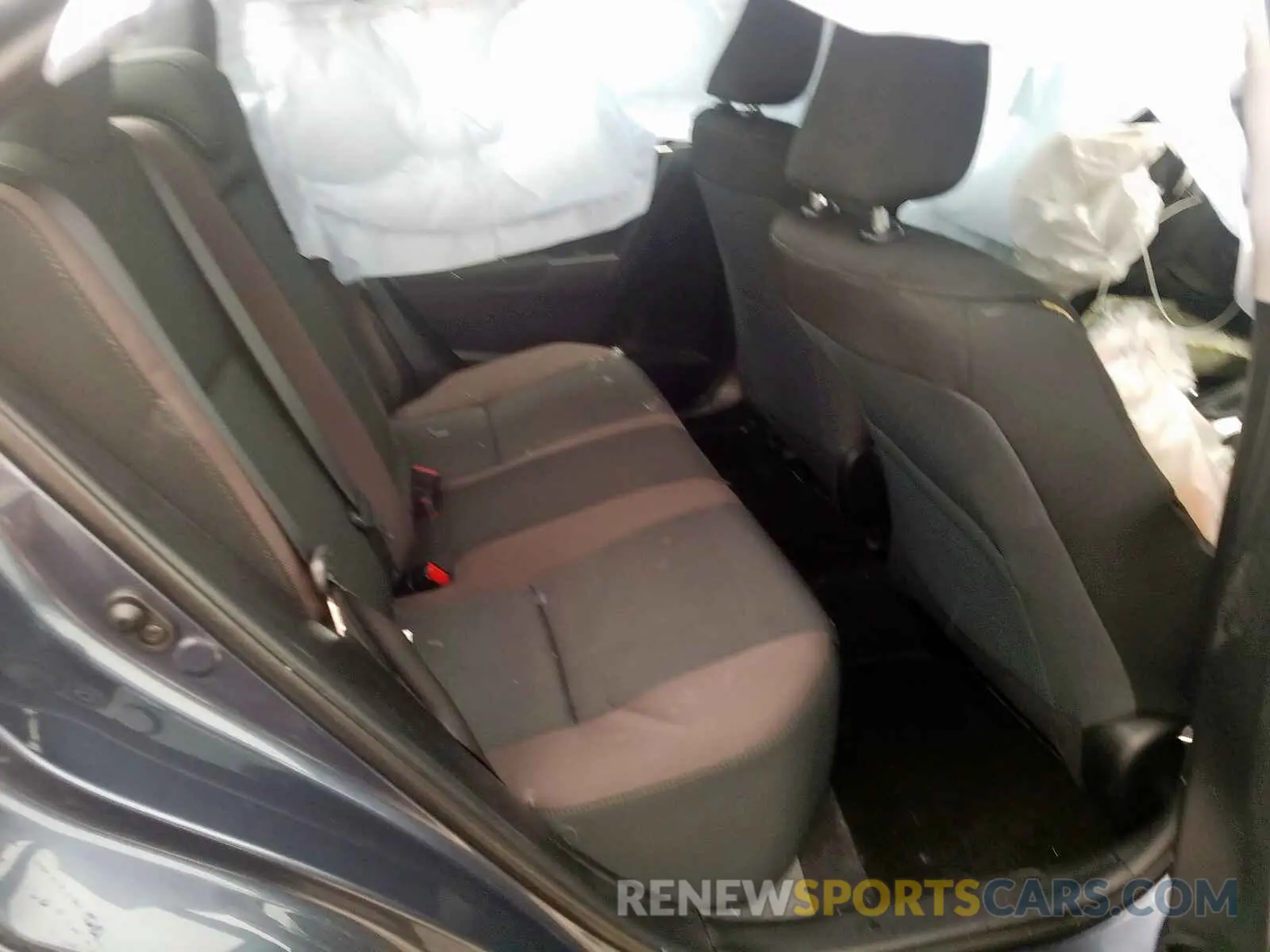 6 Photograph of a damaged car 5YFBURHE6KP938921 TOYOTA COROLLA 2019