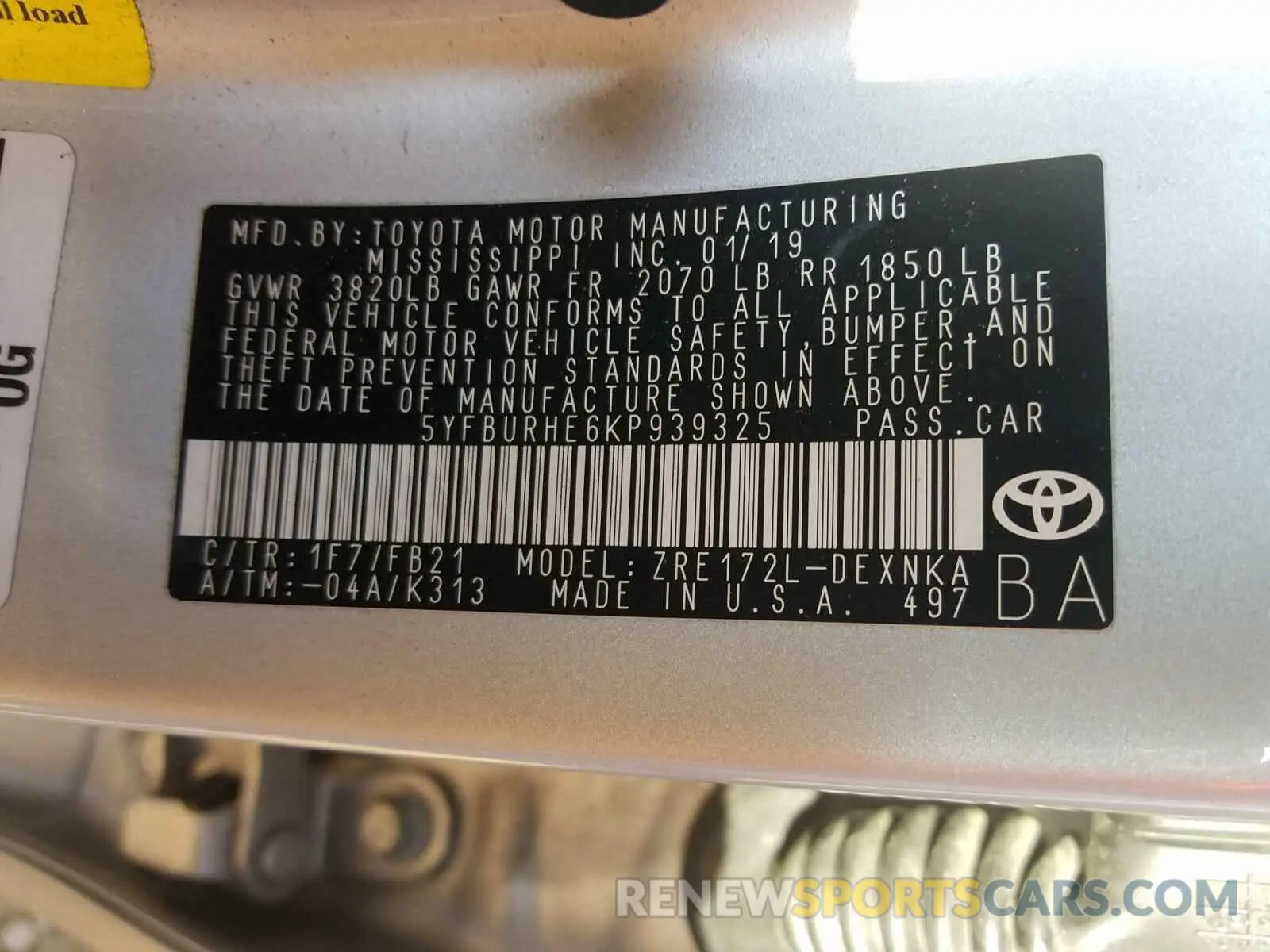 10 Photograph of a damaged car 5YFBURHE6KP939325 TOYOTA COROLLA 2019