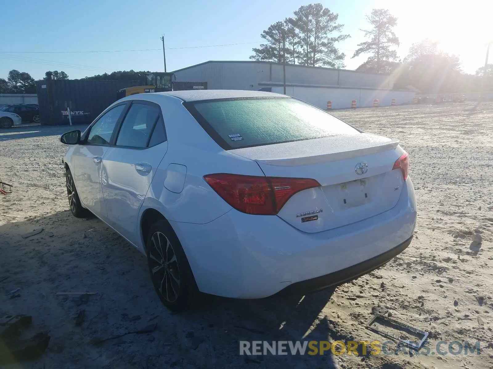 3 Photograph of a damaged car 5YFBURHE7KP859113 TOYOTA COROLLA 2019