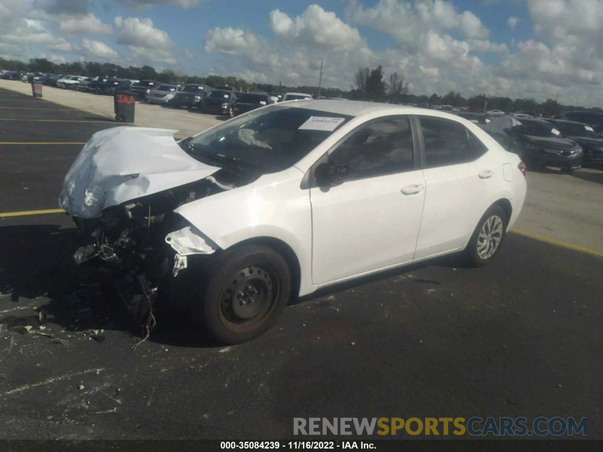 2 Фотография поврежденного автомобиля 5YFBURHE7KP860990 TOYOTA COROLLA 2019