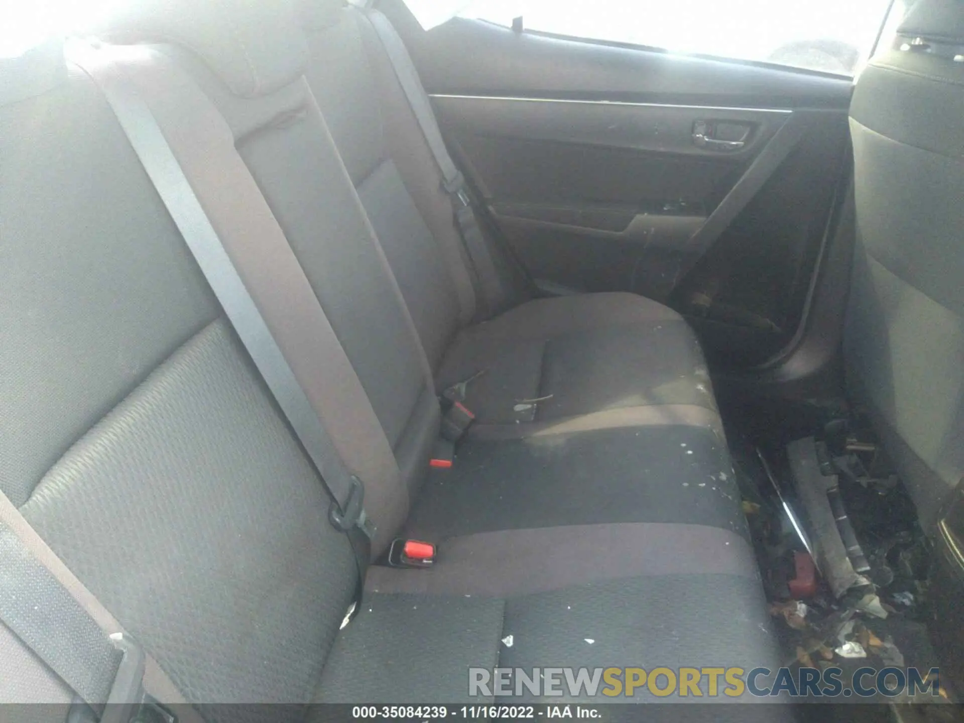8 Фотография поврежденного автомобиля 5YFBURHE7KP860990 TOYOTA COROLLA 2019