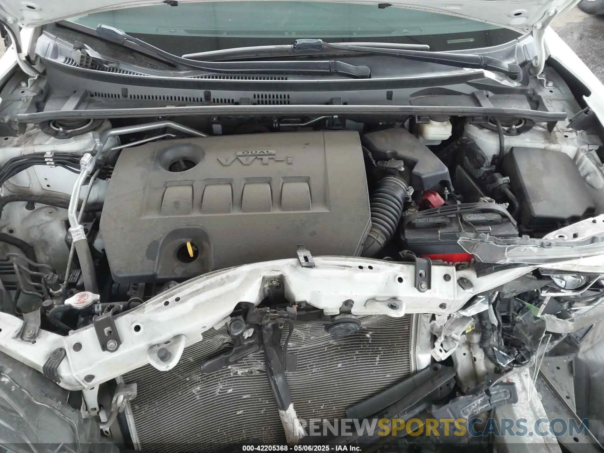 10 Photograph of a damaged car 5YFBURHE7KP862111 TOYOTA COROLLA 2019