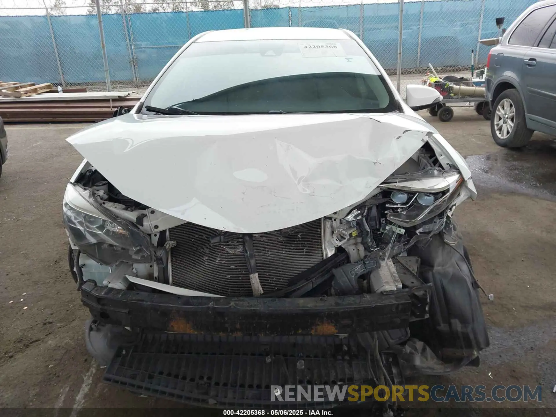 13 Photograph of a damaged car 5YFBURHE7KP862111 TOYOTA COROLLA 2019