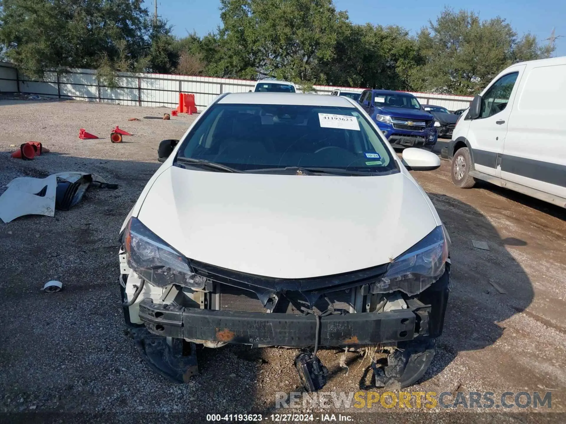 13 Photograph of a damaged car 5YFBURHE7KP864585 TOYOTA COROLLA 2019