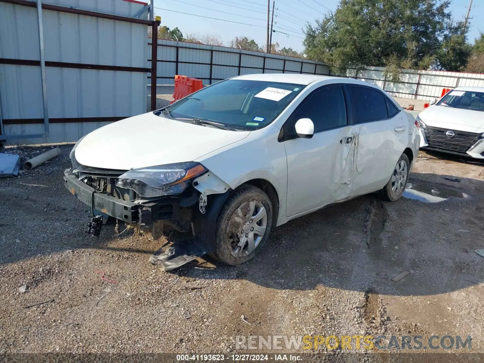 2 Photograph of a damaged car 5YFBURHE7KP864585 TOYOTA COROLLA 2019
