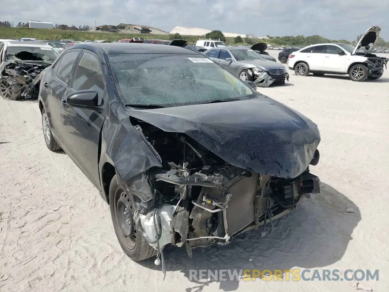 1 Photograph of a damaged car 5YFBURHE7KP866630 TOYOTA COROLLA 2019
