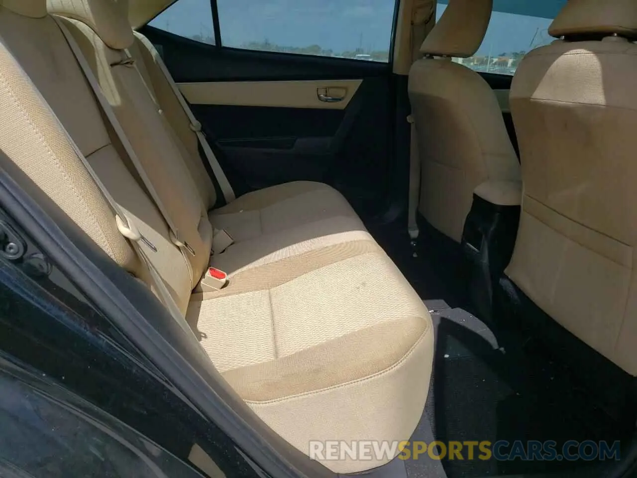 6 Photograph of a damaged car 5YFBURHE7KP866630 TOYOTA COROLLA 2019