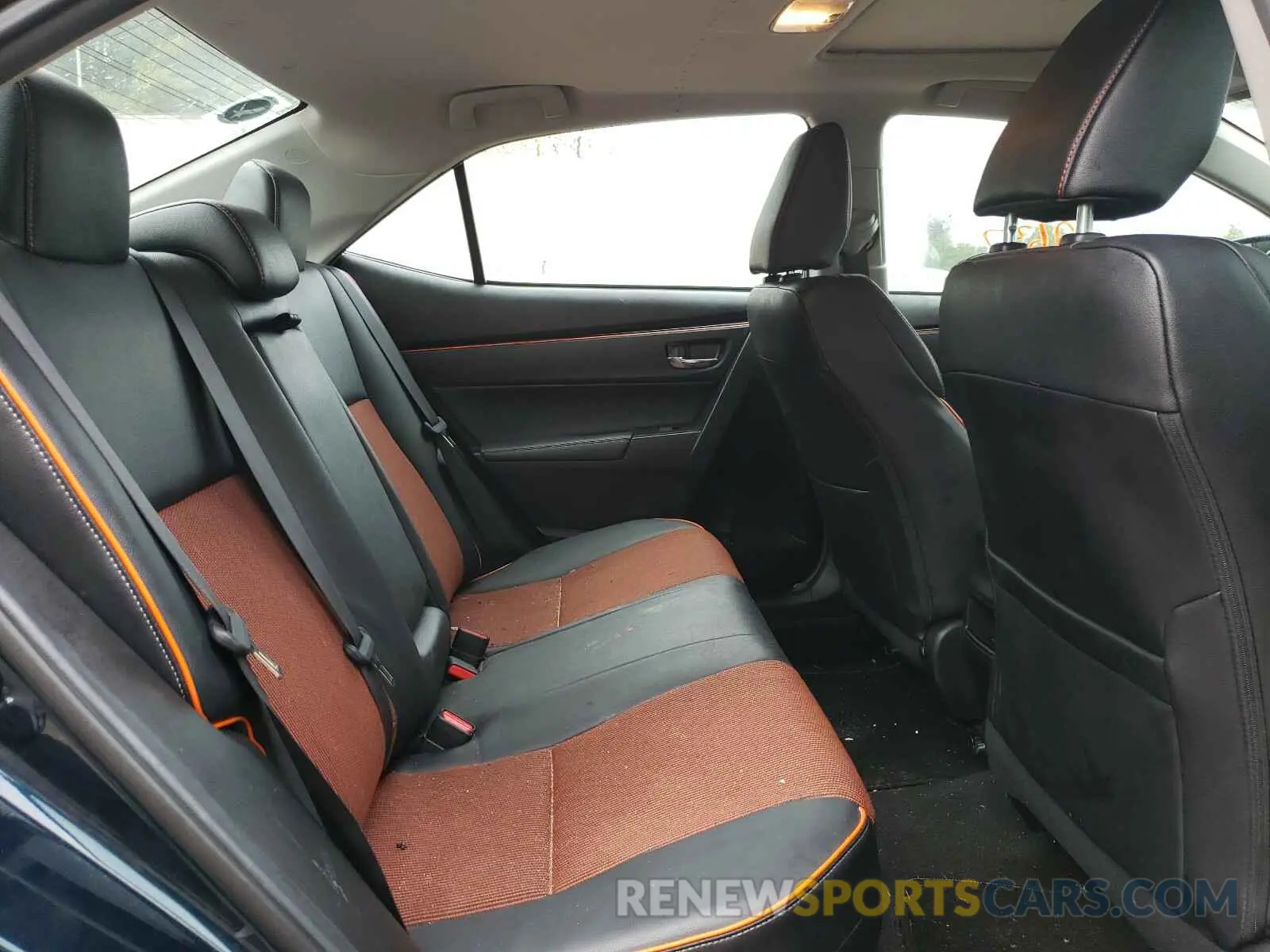 6 Photograph of a damaged car 5YFBURHE7KP869480 TOYOTA COROLLA 2019