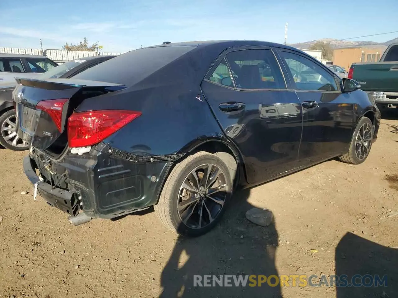 3 Photograph of a damaged car 5YFBURHE7KP875585 TOYOTA COROLLA 2019