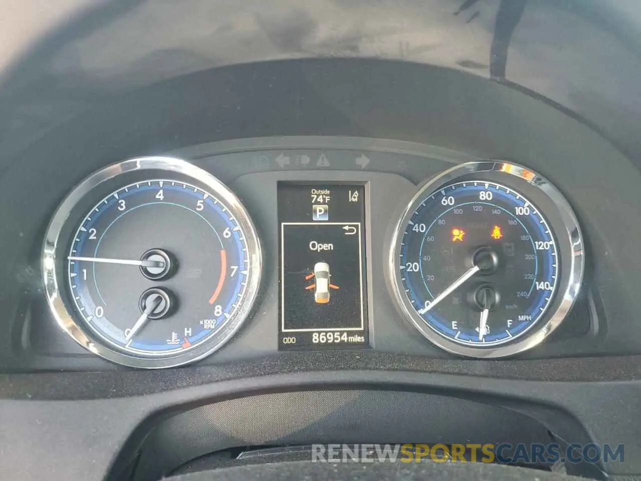 9 Photograph of a damaged car 5YFBURHE7KP875585 TOYOTA COROLLA 2019