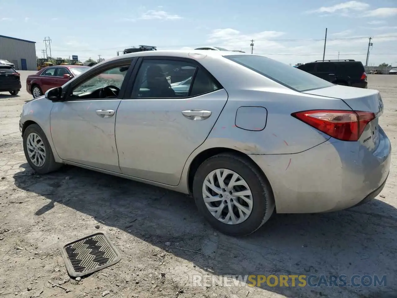 2 Photograph of a damaged car 5YFBURHE7KP876655 TOYOTA COROLLA 2019