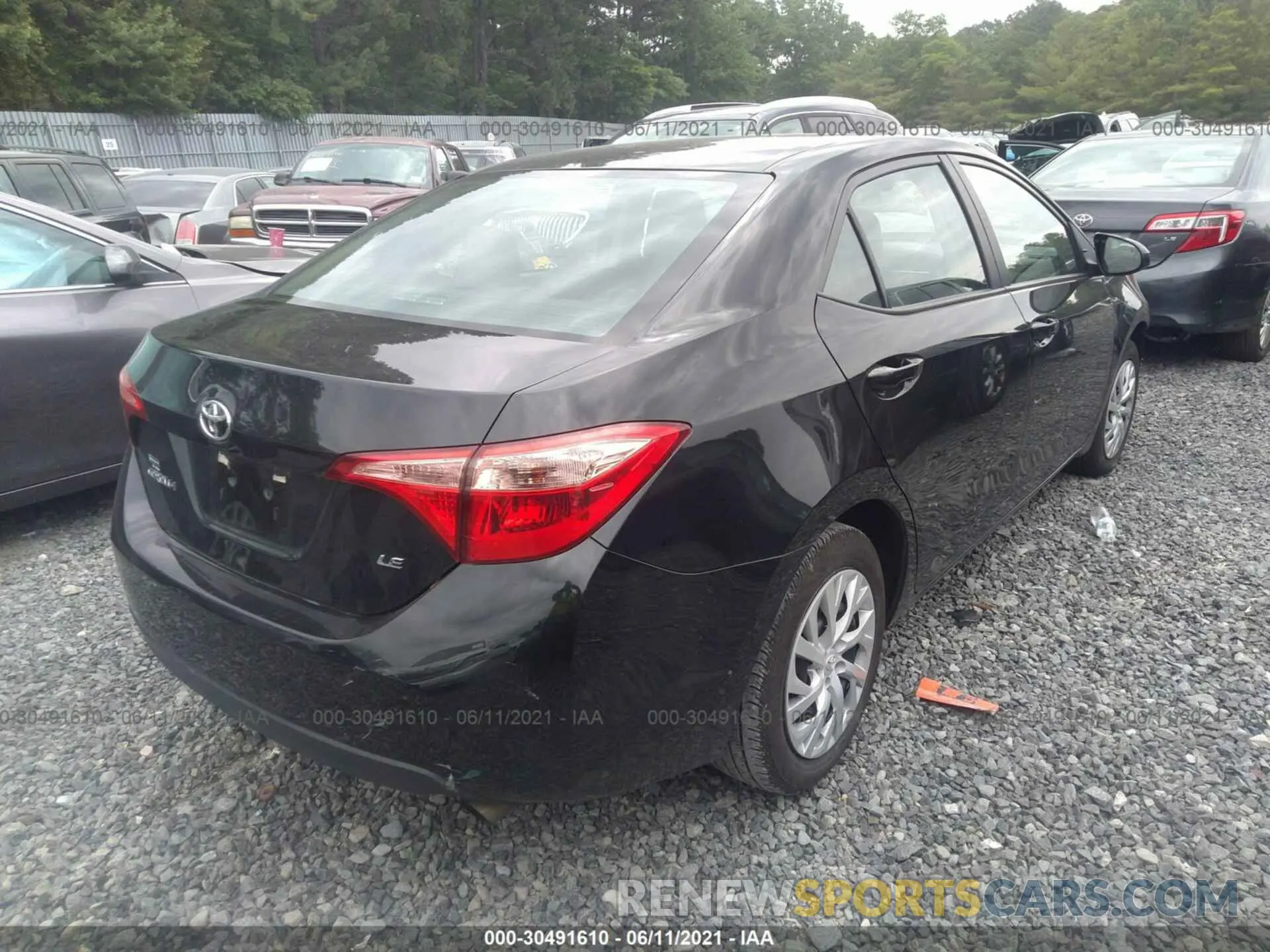 4 Photograph of a damaged car 5YFBURHE7KP878471 TOYOTA COROLLA 2019
