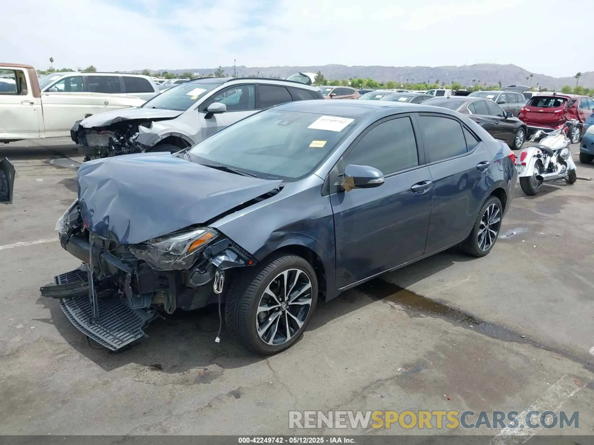 2 Фотография поврежденного автомобиля 5YFBURHE7KP879801 TOYOTA COROLLA 2019