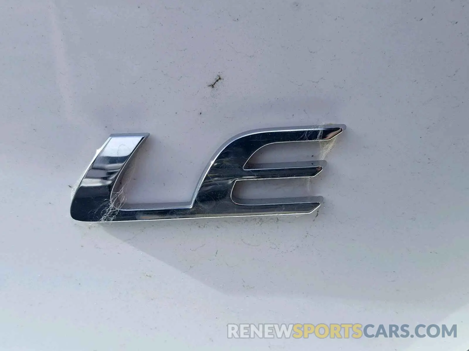 9 Photograph of a damaged car 5YFBURHE7KP879944 TOYOTA COROLLA 2019