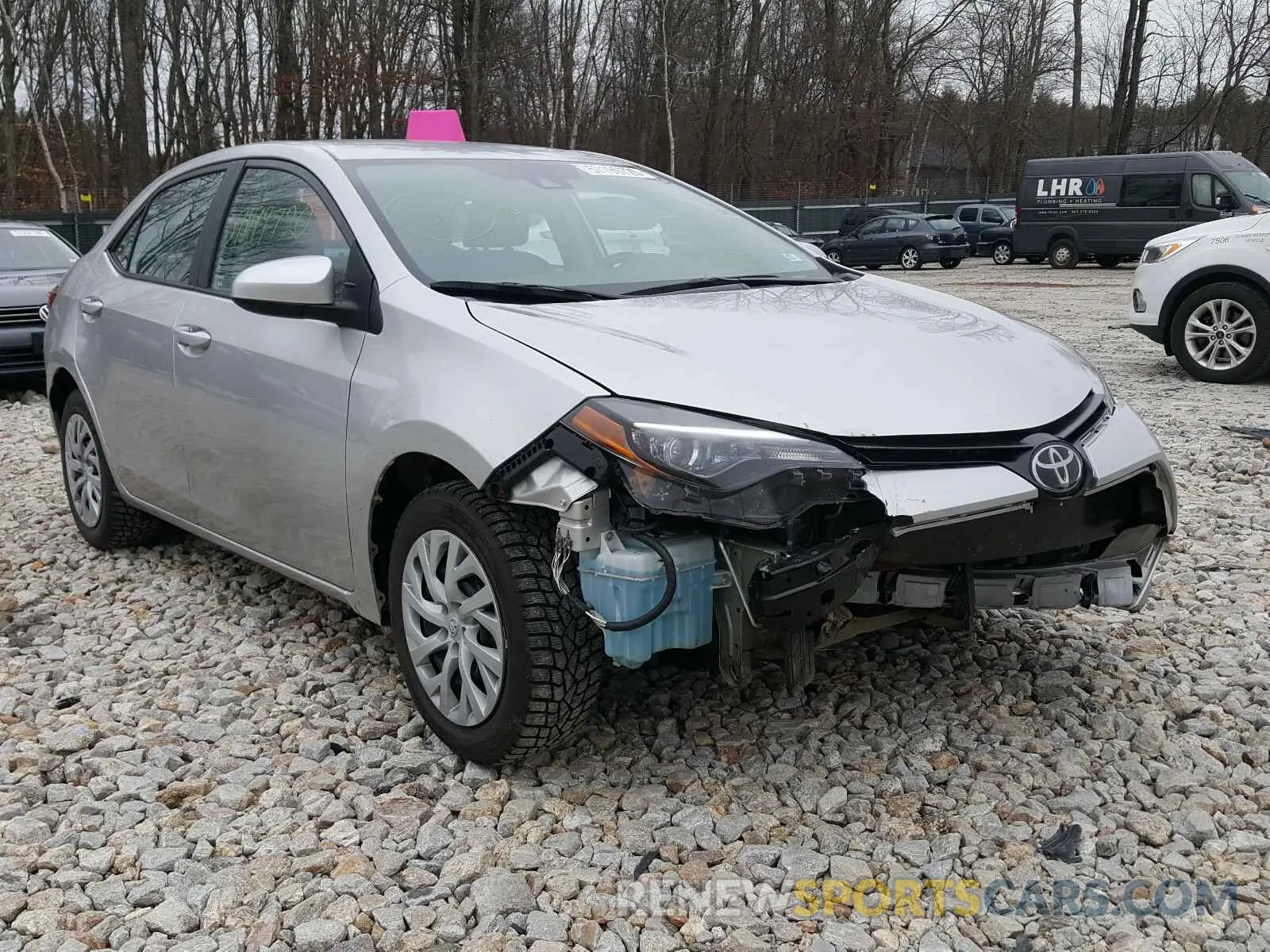 1 Photograph of a damaged car 5YFBURHE7KP882410 TOYOTA COROLLA 2019