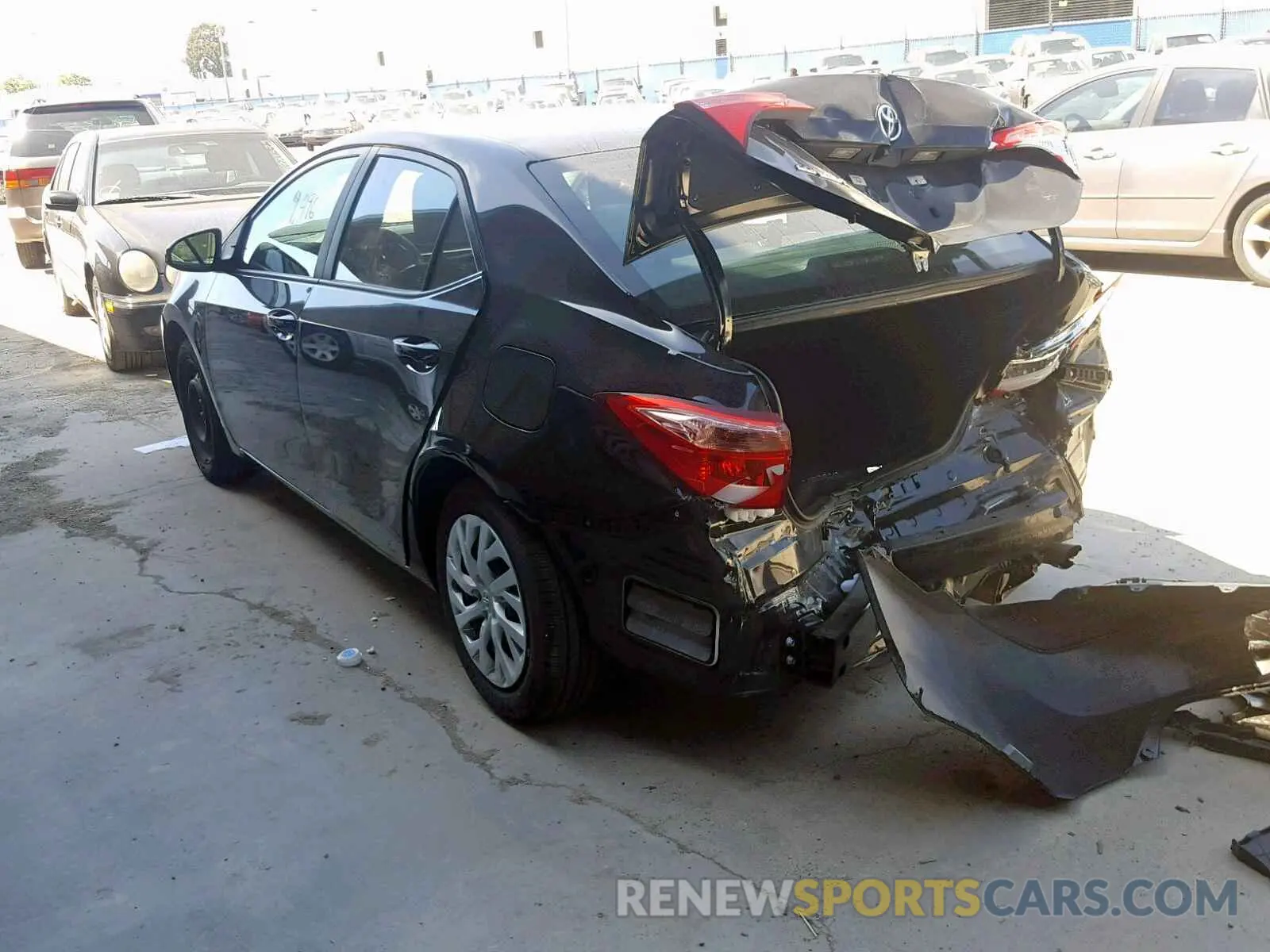 3 Photograph of a damaged car 5YFBURHE7KP888224 TOYOTA COROLLA 2019