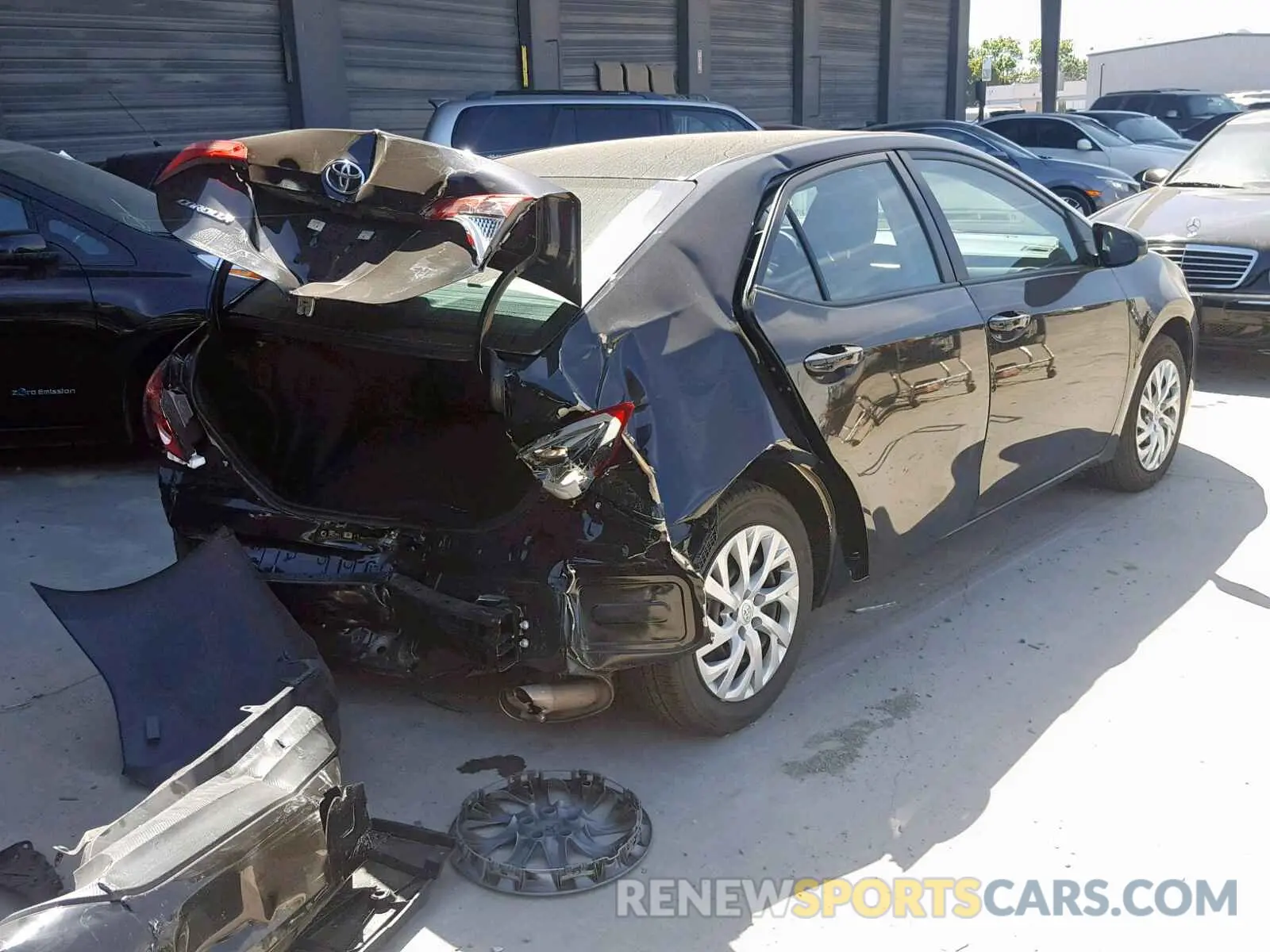 4 Photograph of a damaged car 5YFBURHE7KP888224 TOYOTA COROLLA 2019
