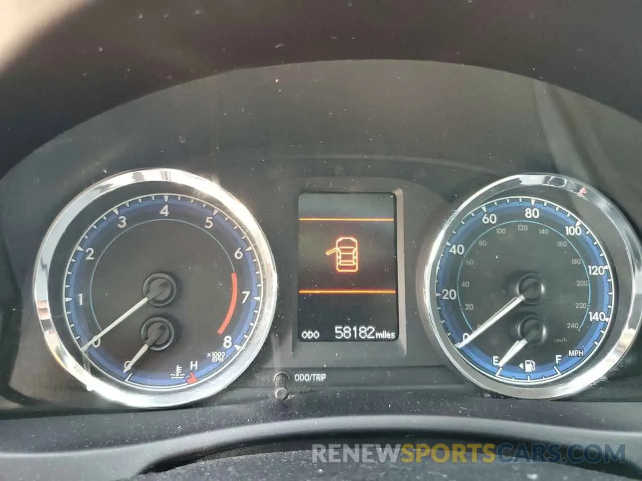 9 Photograph of a damaged car 5YFBURHE7KP890149 TOYOTA COROLLA 2019