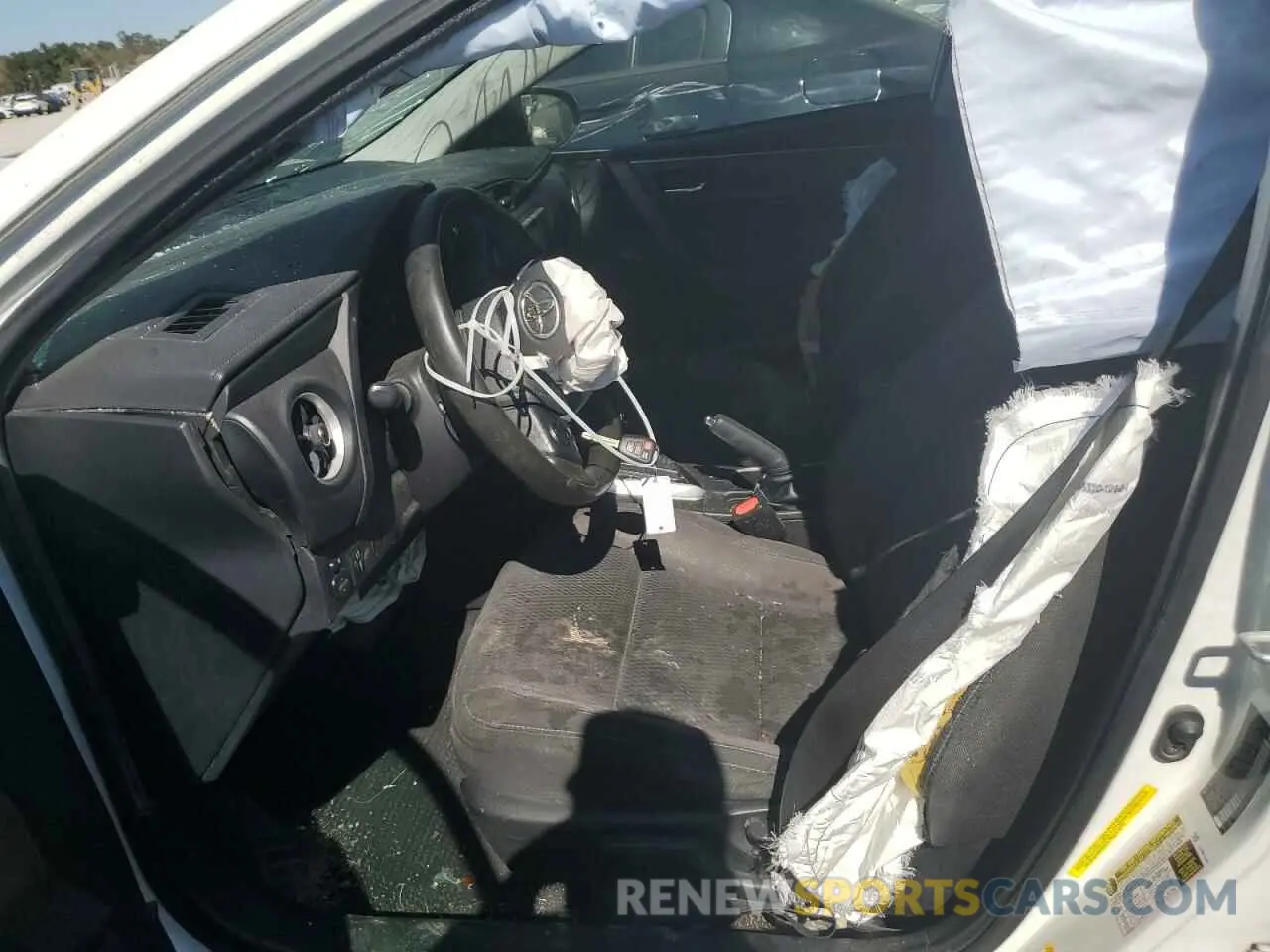 7 Photograph of a damaged car 5YFBURHE7KP891222 TOYOTA COROLLA 2019