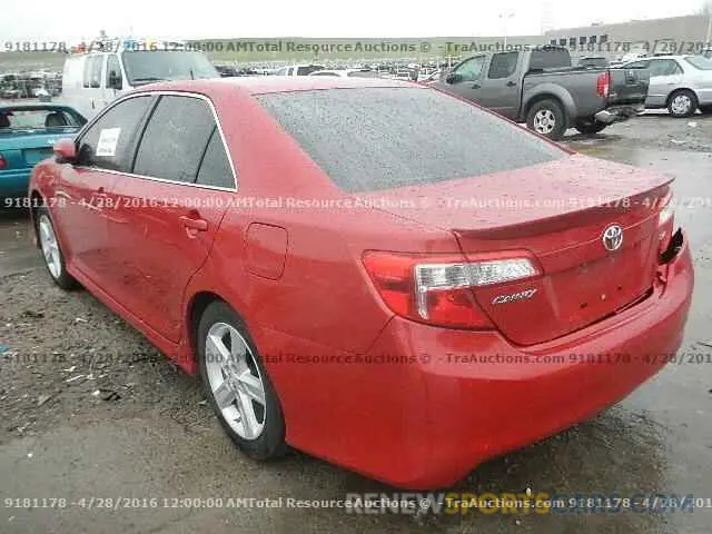 4 Фотография поврежденного автомобиля 5YFBURHE7KP893732 TOYOTA COROLLA 2019