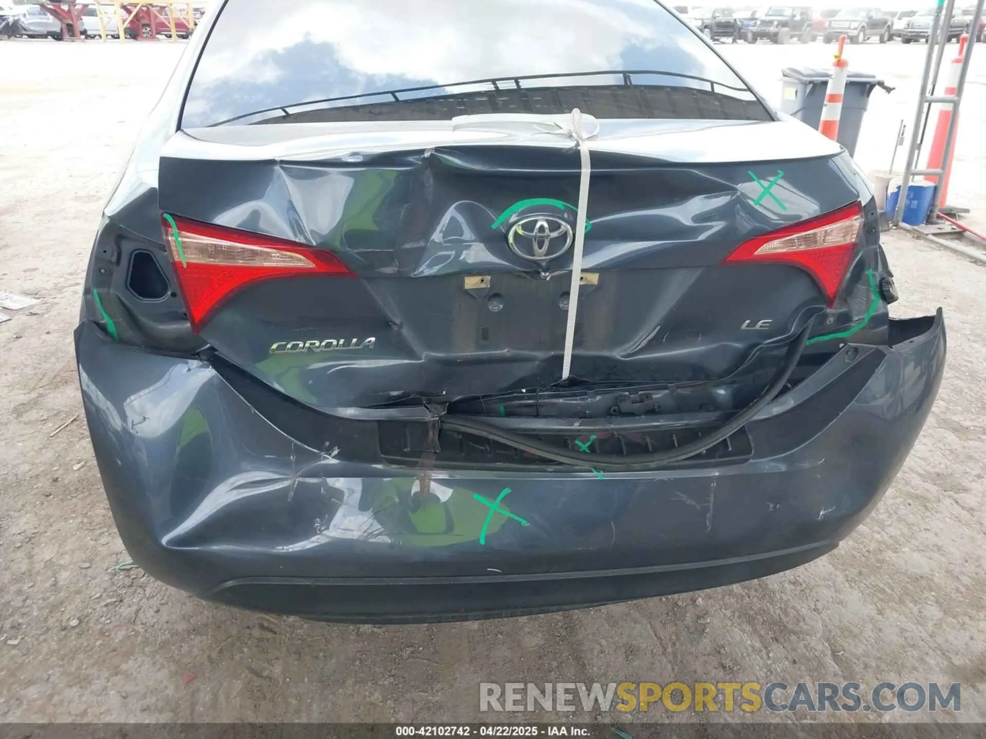 6 Фотография поврежденного автомобиля 5YFBURHE7KP893892 TOYOTA COROLLA 2019