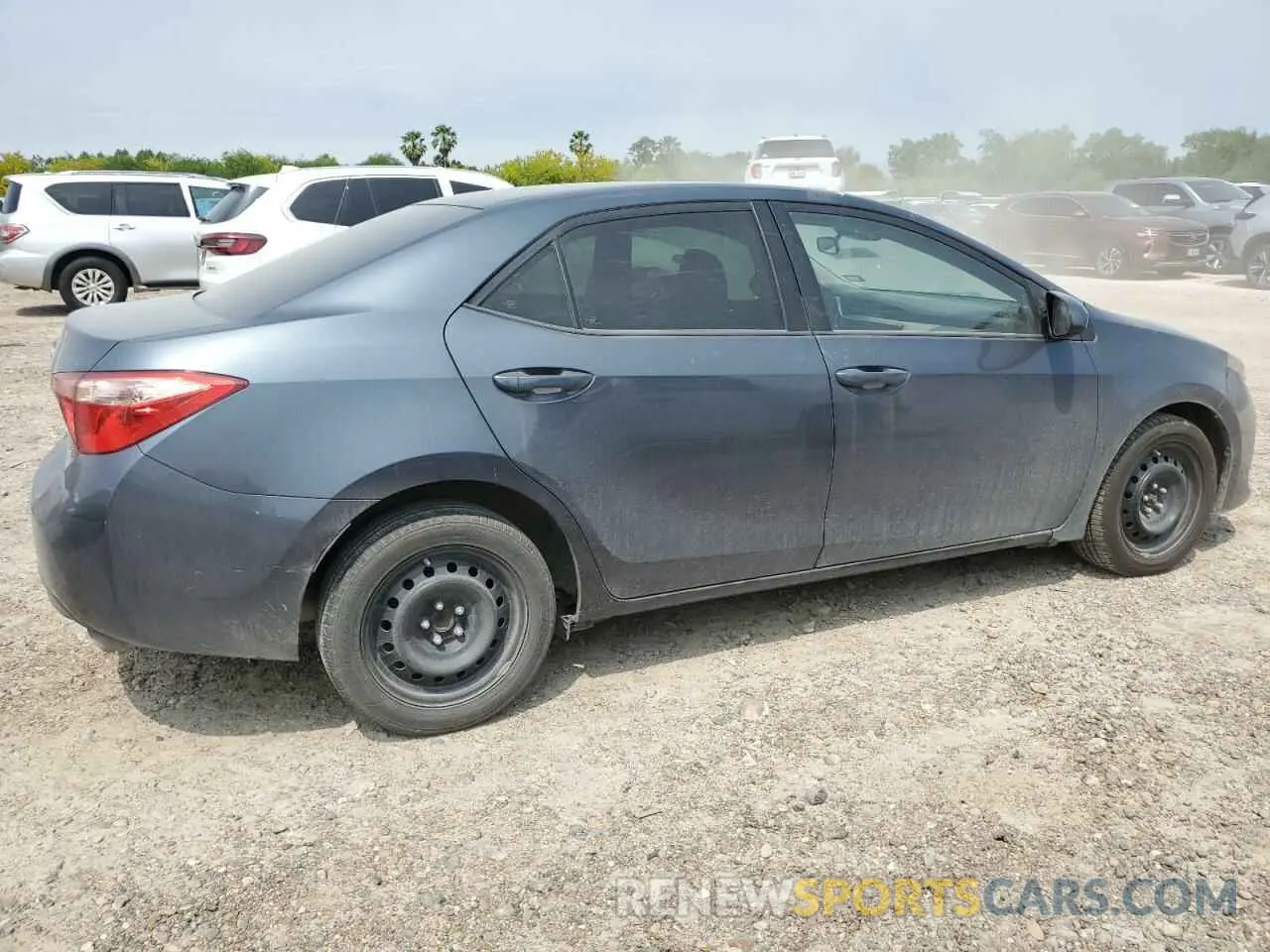 3 Фотография поврежденного автомобиля 5YFBURHE7KP903854 TOYOTA COROLLA 2019