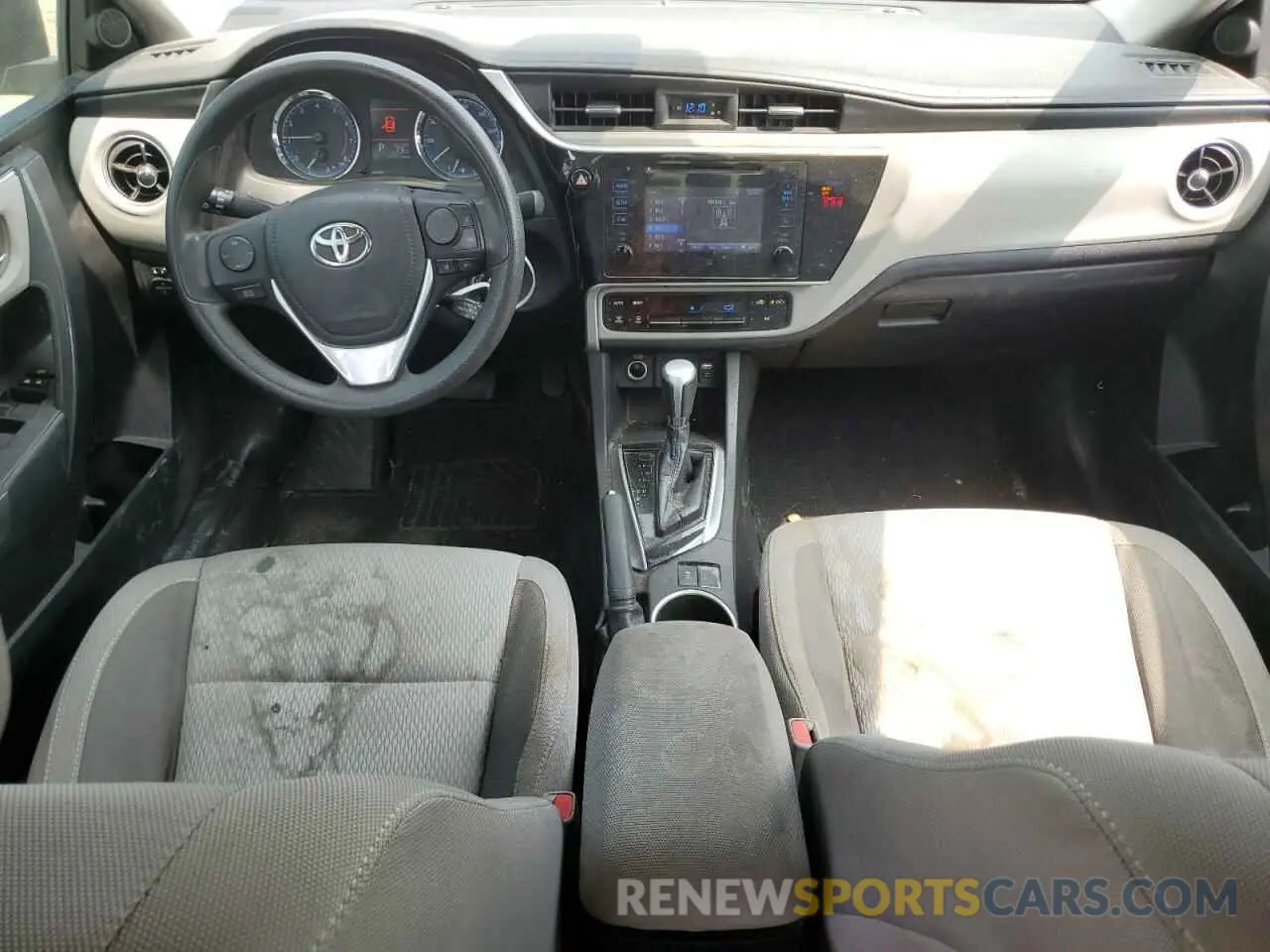 8 Фотография поврежденного автомобиля 5YFBURHE7KP903854 TOYOTA COROLLA 2019