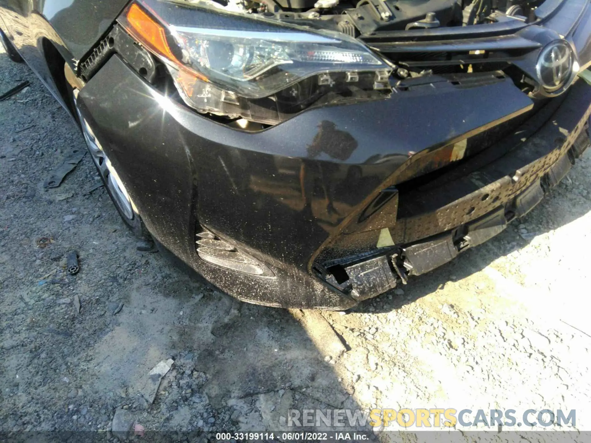 6 Photograph of a damaged car 5YFBURHE7KP906866 TOYOTA COROLLA 2019