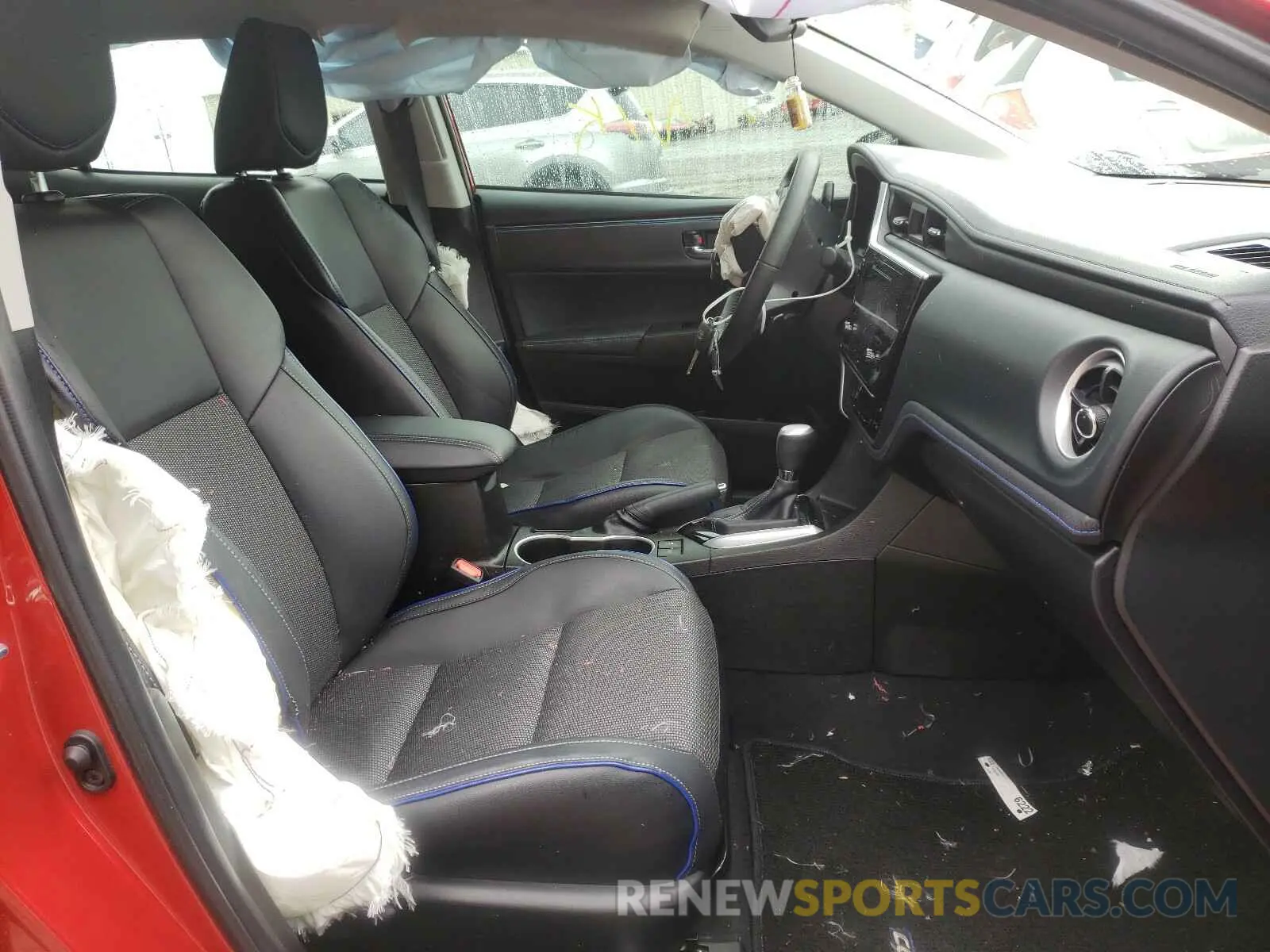 5 Photograph of a damaged car 5YFBURHE7KP907029 TOYOTA COROLLA 2019