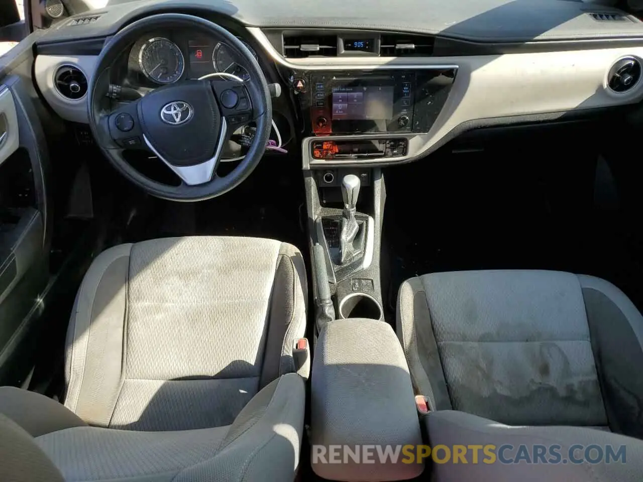 8 Фотография поврежденного автомобиля 5YFBURHE7KP907337 TOYOTA COROLLA 2019