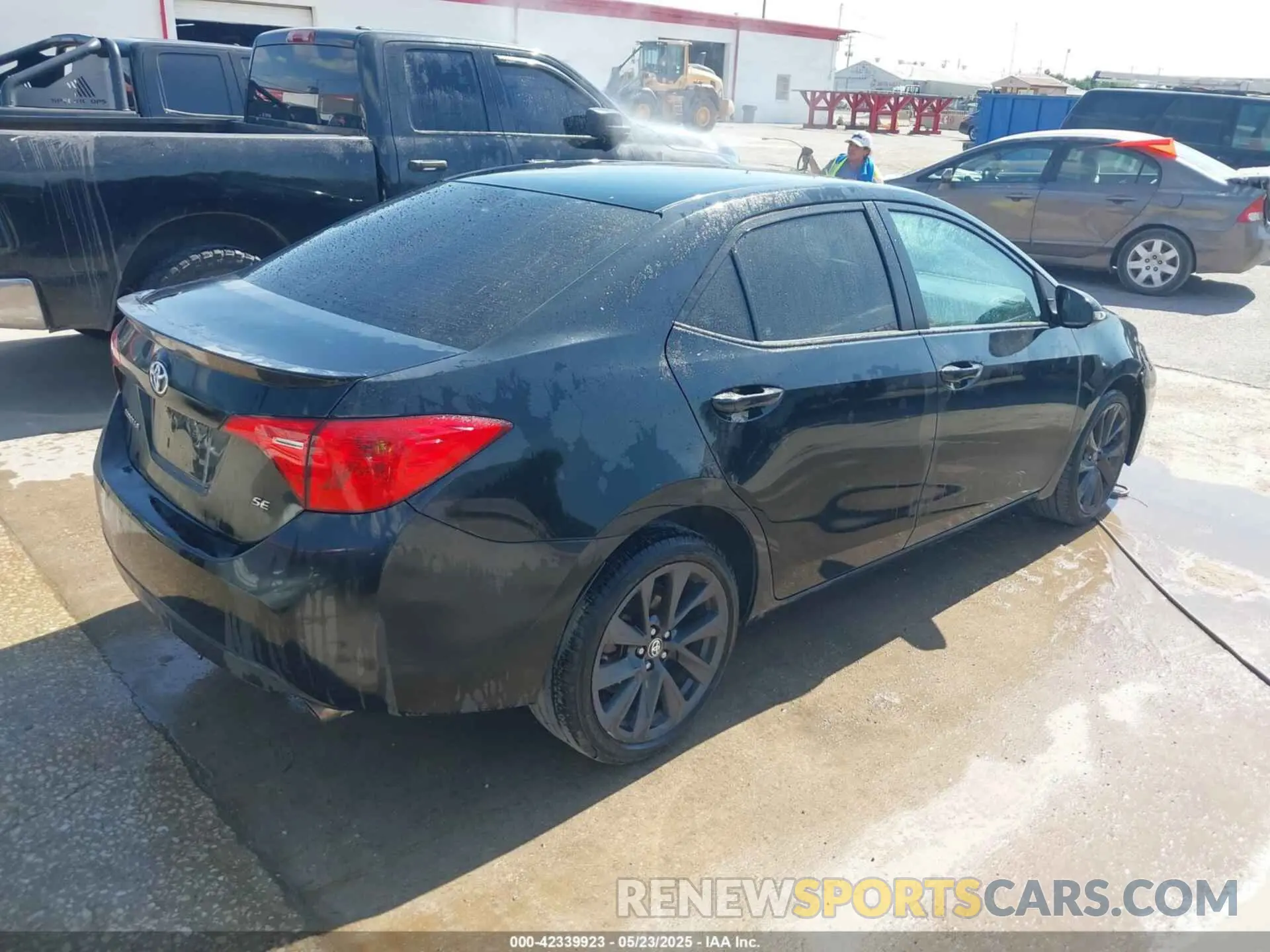 4 Фотография поврежденного автомобиля 5YFBURHE7KP909525 TOYOTA COROLLA 2019