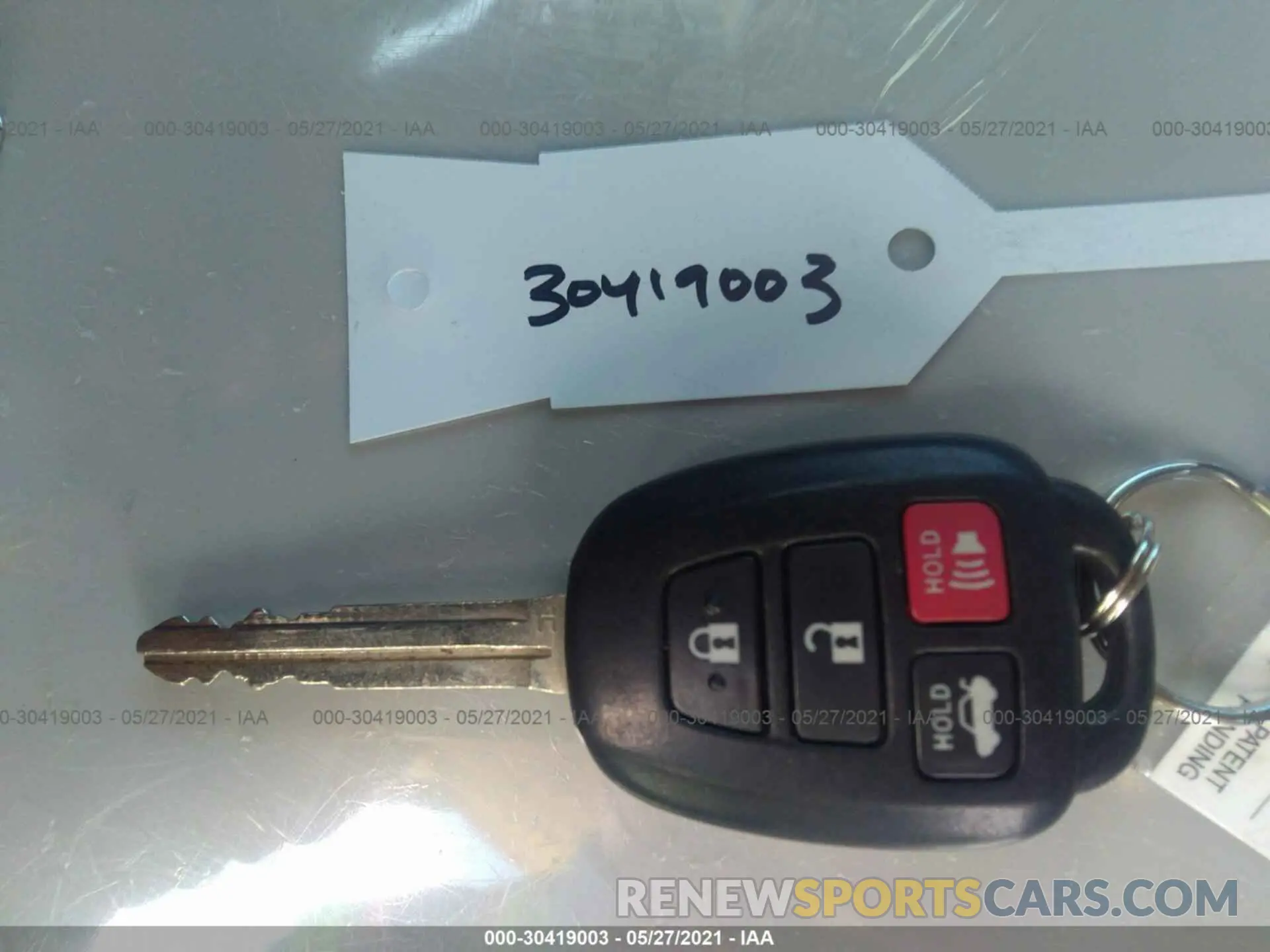 11 Photograph of a damaged car 5YFBURHE7KP910660 TOYOTA COROLLA 2019