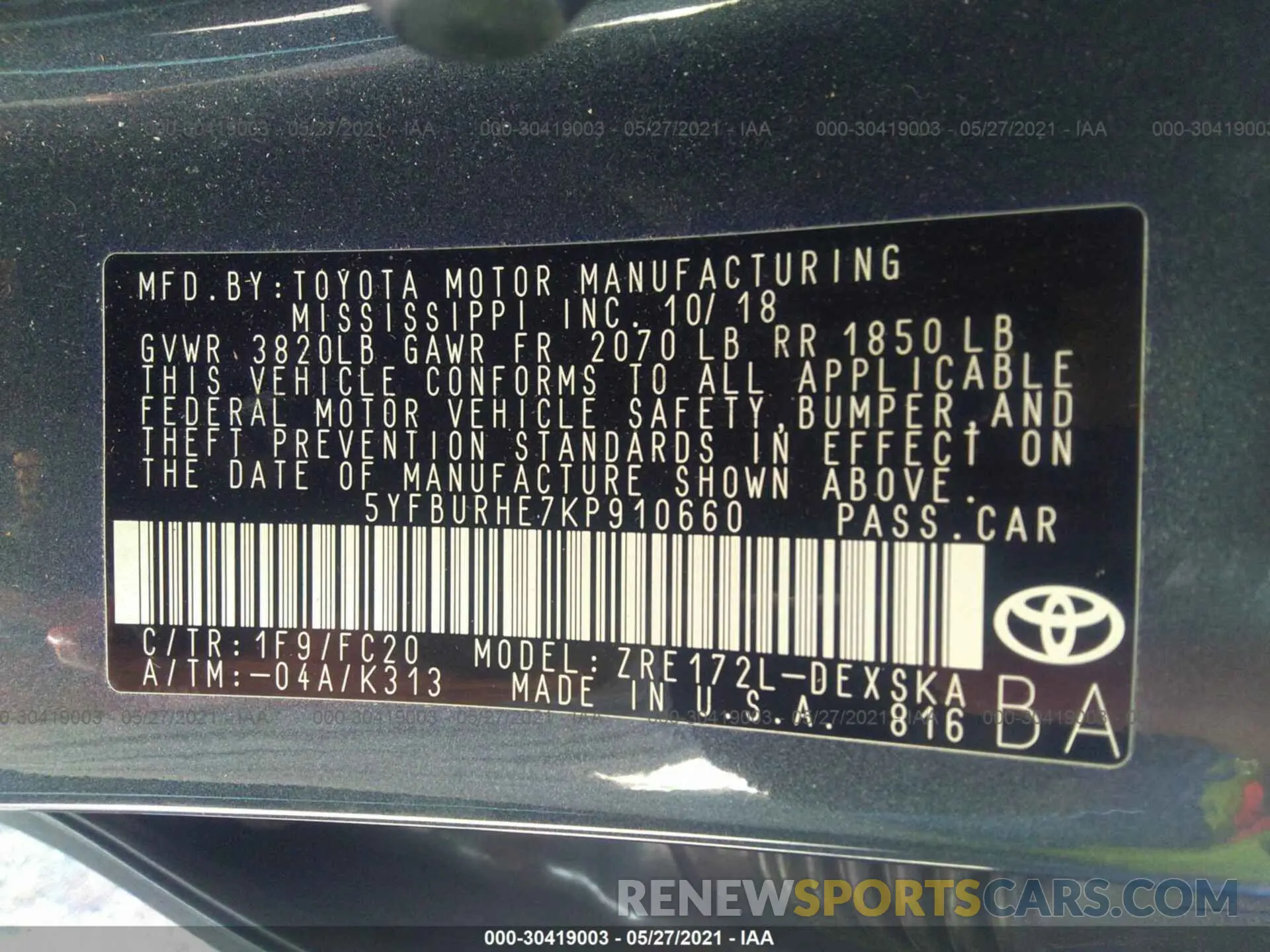 9 Photograph of a damaged car 5YFBURHE7KP910660 TOYOTA COROLLA 2019
