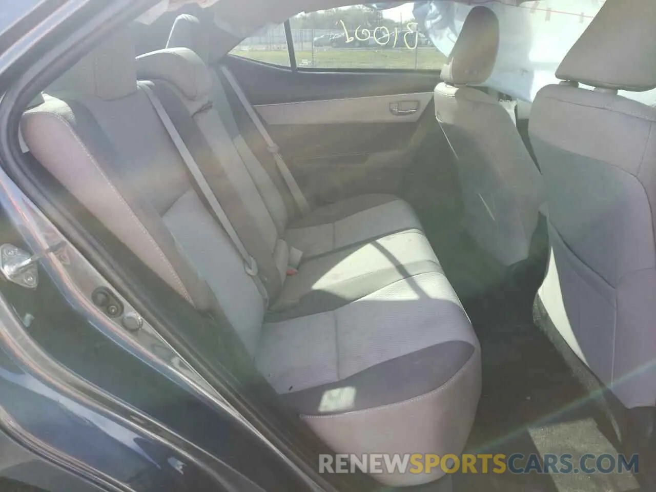6 Photograph of a damaged car 5YFBURHE7KP914482 TOYOTA COROLLA 2019
