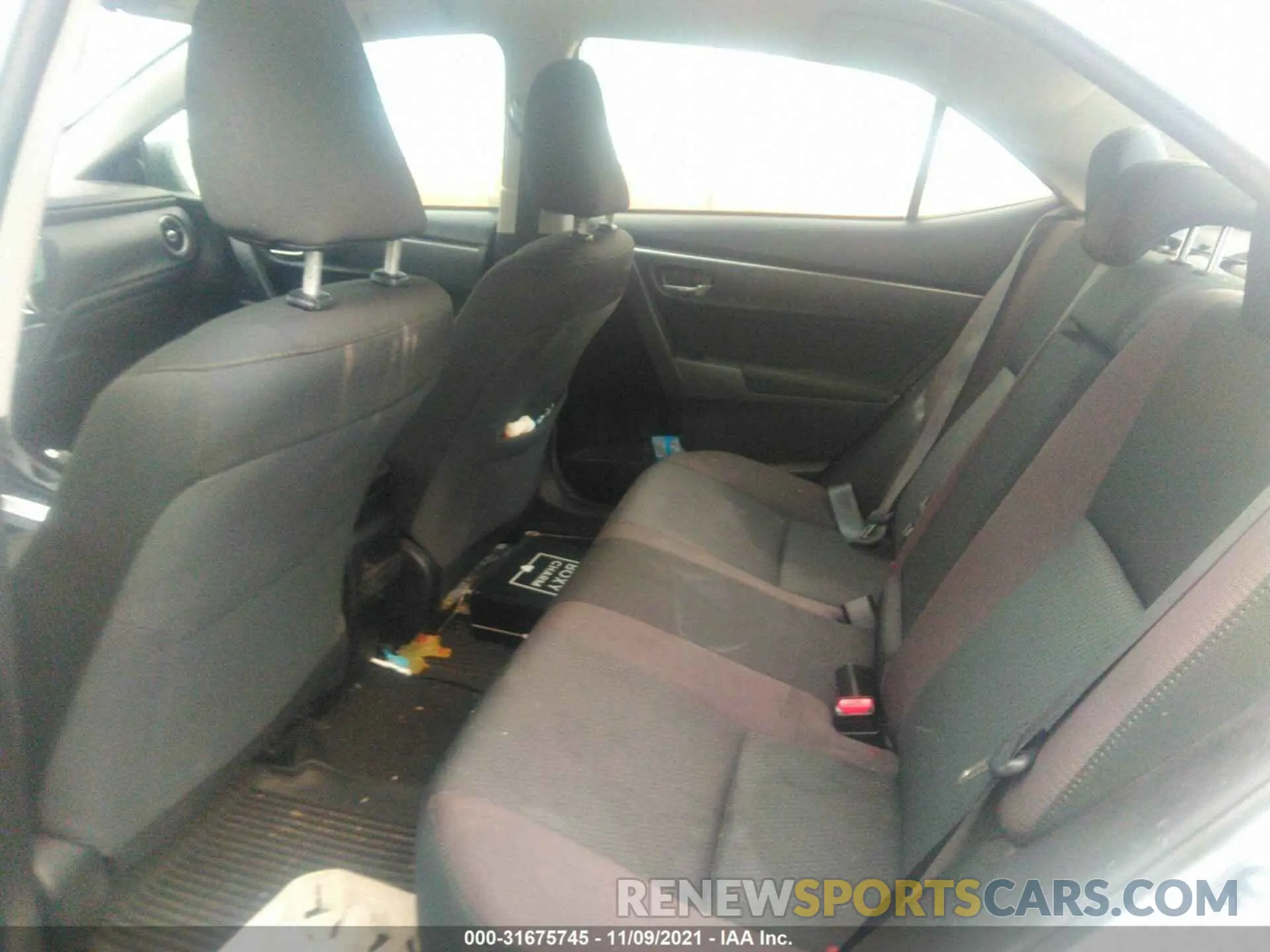 8 Photograph of a damaged car 5YFBURHE7KP916586 TOYOTA COROLLA 2019