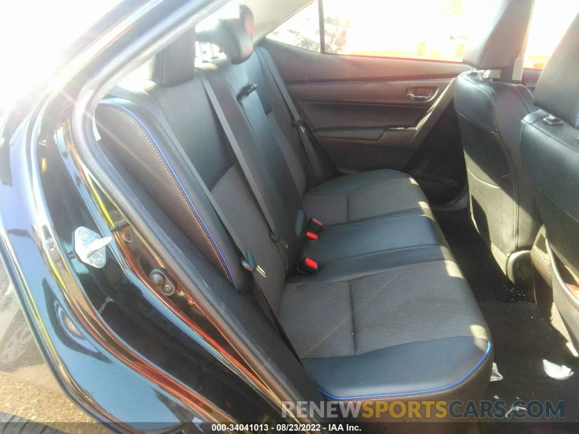 8 Photograph of a damaged car 5YFBURHE7KP921982 TOYOTA COROLLA 2019