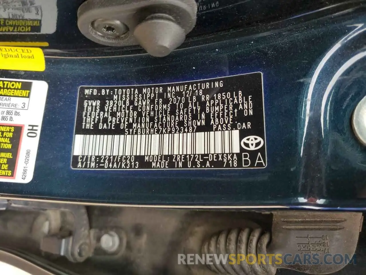 12 Photograph of a damaged car 5YFBURHE7KP923487 TOYOTA COROLLA 2019