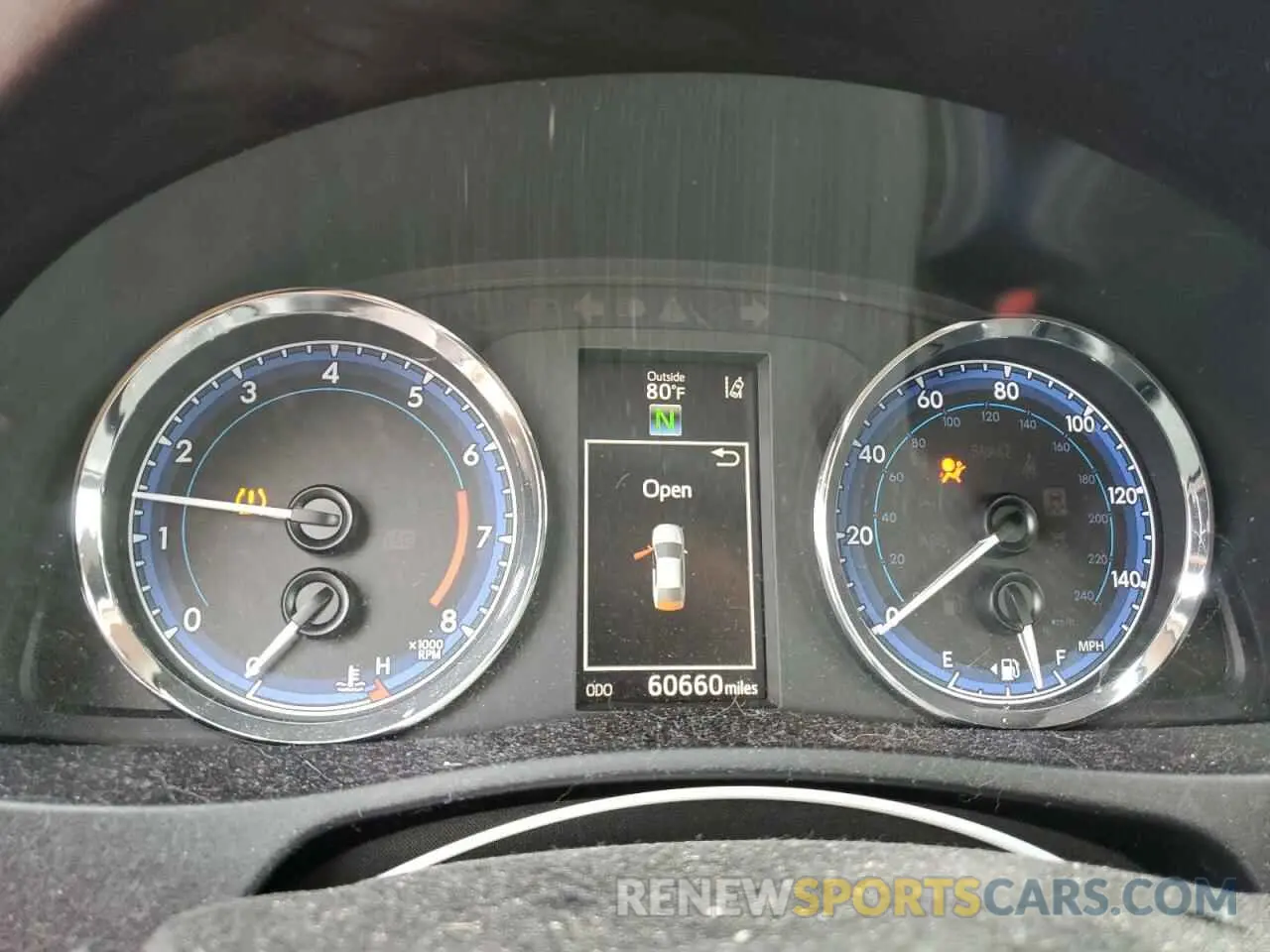 9 Photograph of a damaged car 5YFBURHE7KP923487 TOYOTA COROLLA 2019